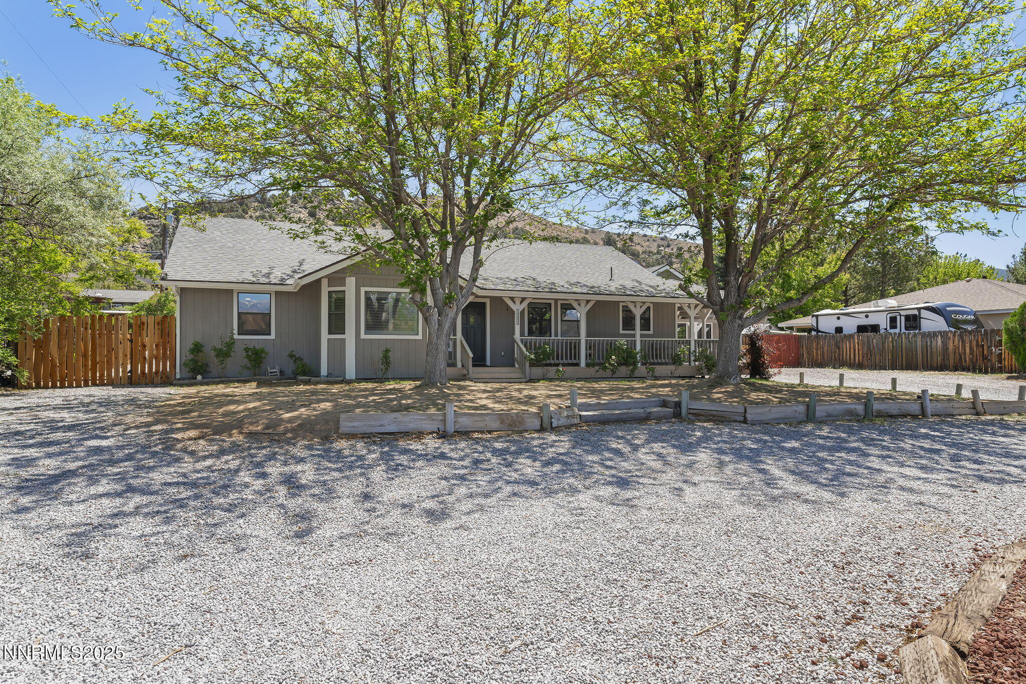 1-web-or-mls-_DSC0851