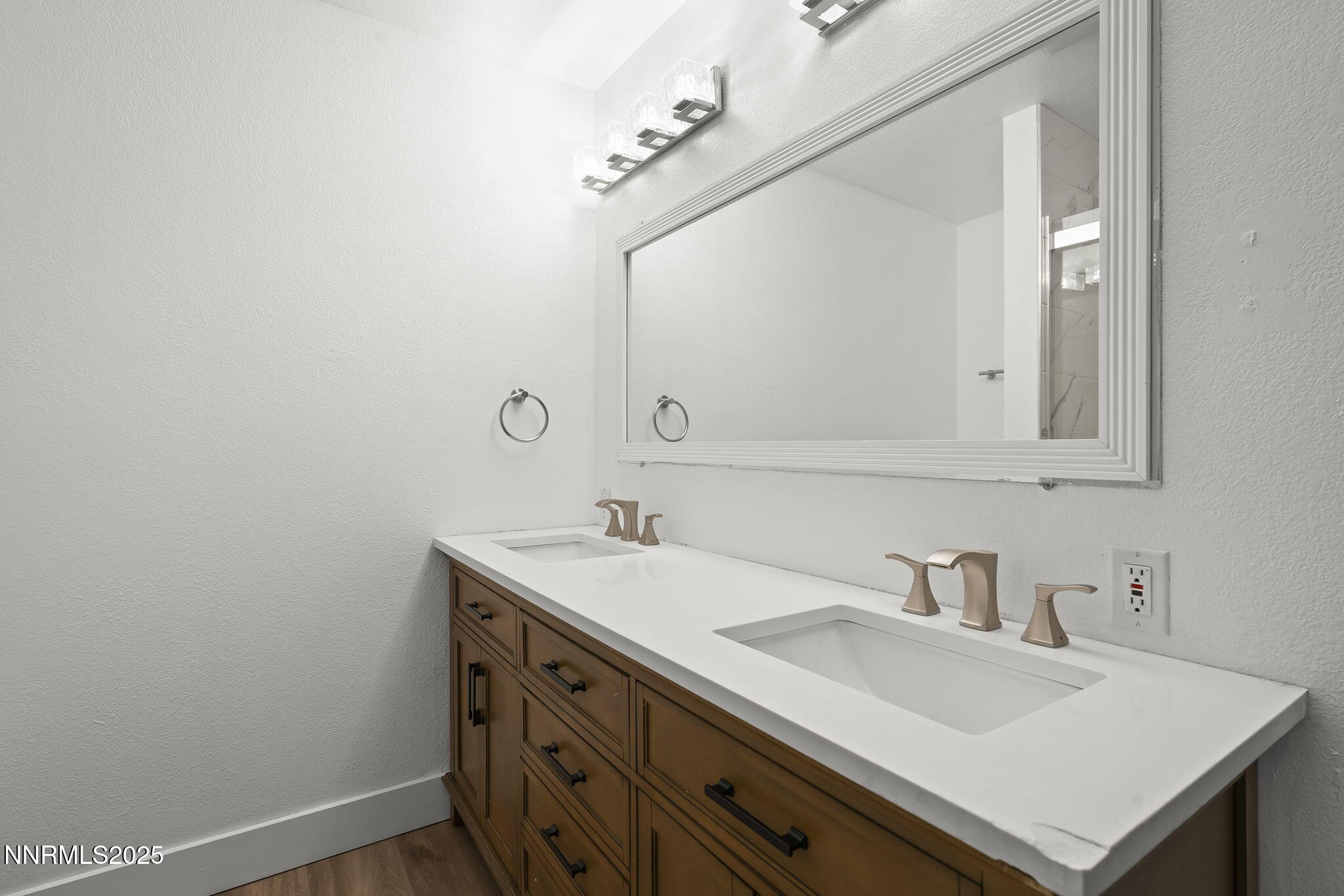 24-web-or-mls-_DSC0804