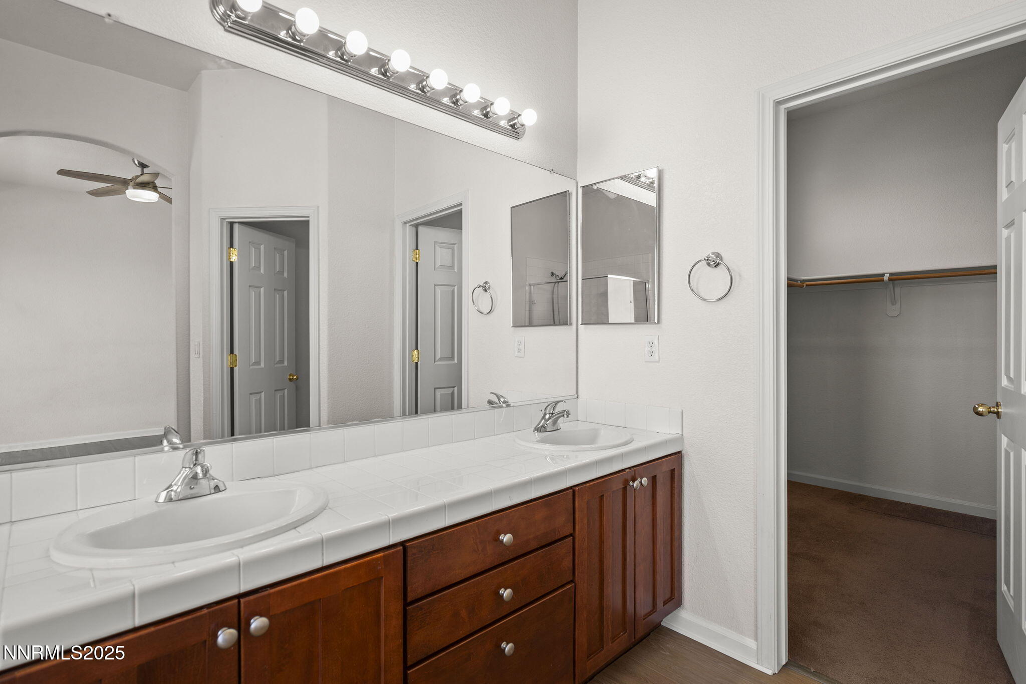 22-web-or-mls-_DSC1048