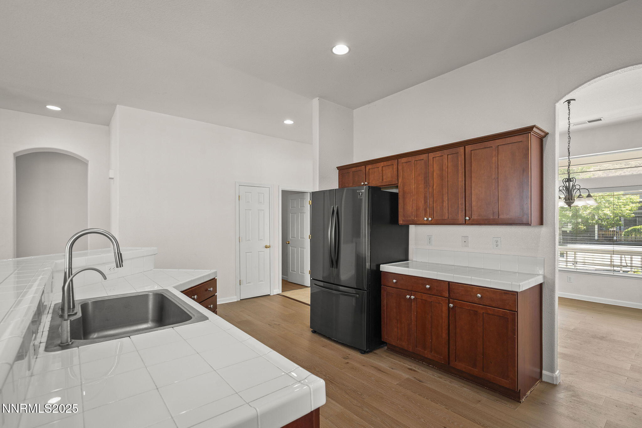 9-web-or-mls-_DSC0998