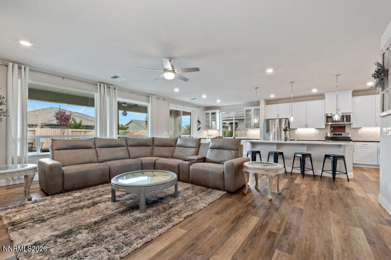 1006 Garden Pond Way