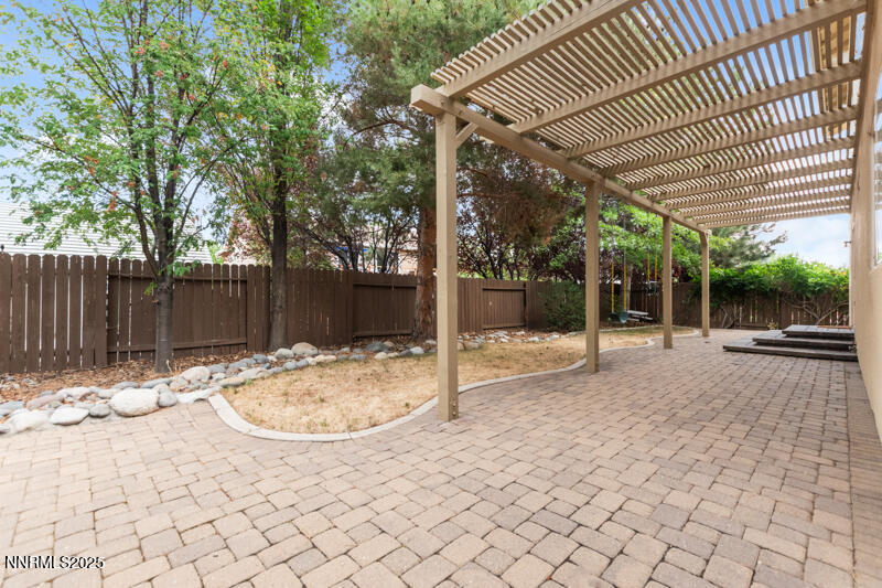 8765 Steelhead Ct (25 of 27)