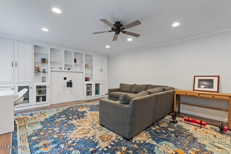 8765 Steelhead Ct (17 of 27)