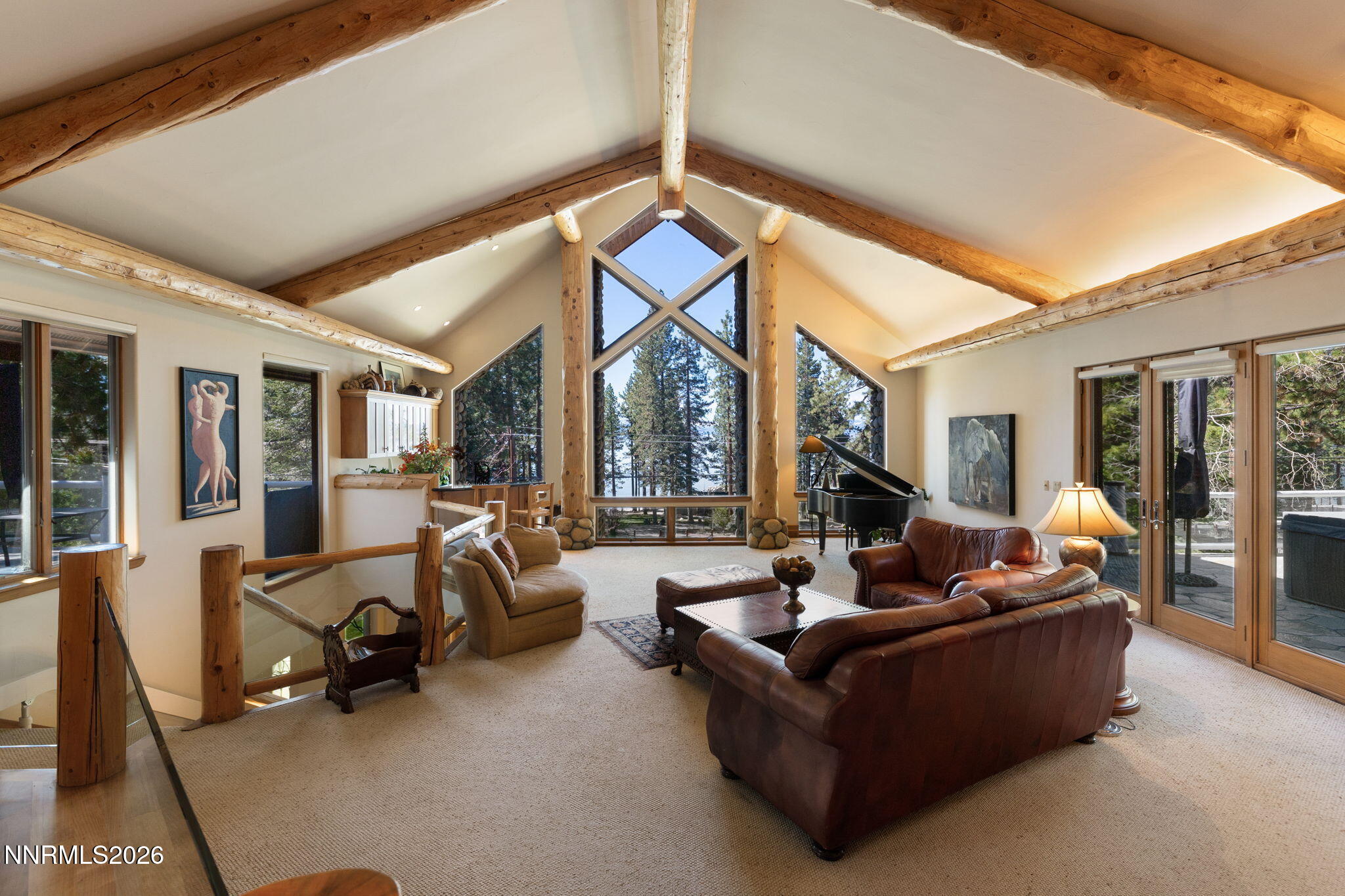 726 Lakeshore Boulevard