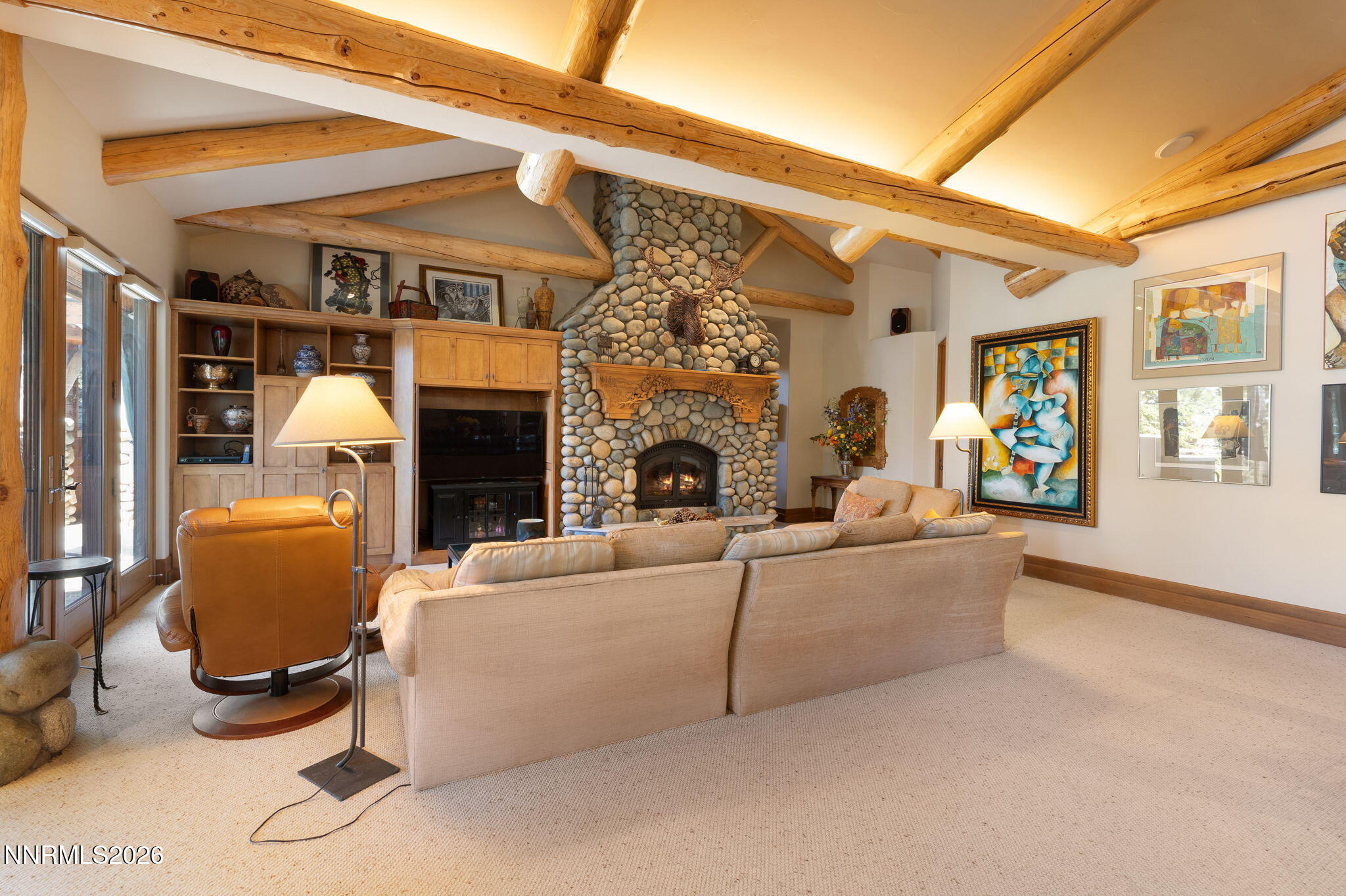 726 Lakeshore Boulevard