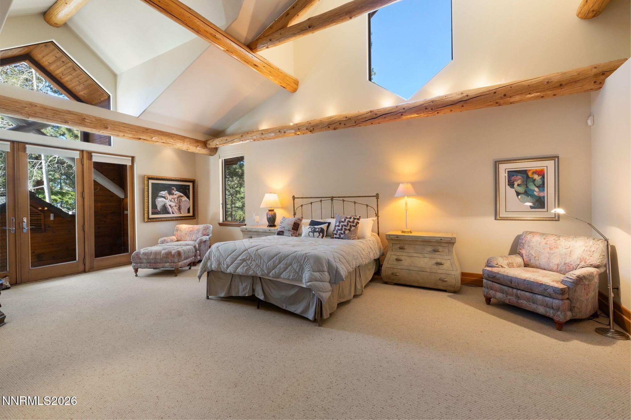 19-web-or-mls-726 Lakeshore interior-20