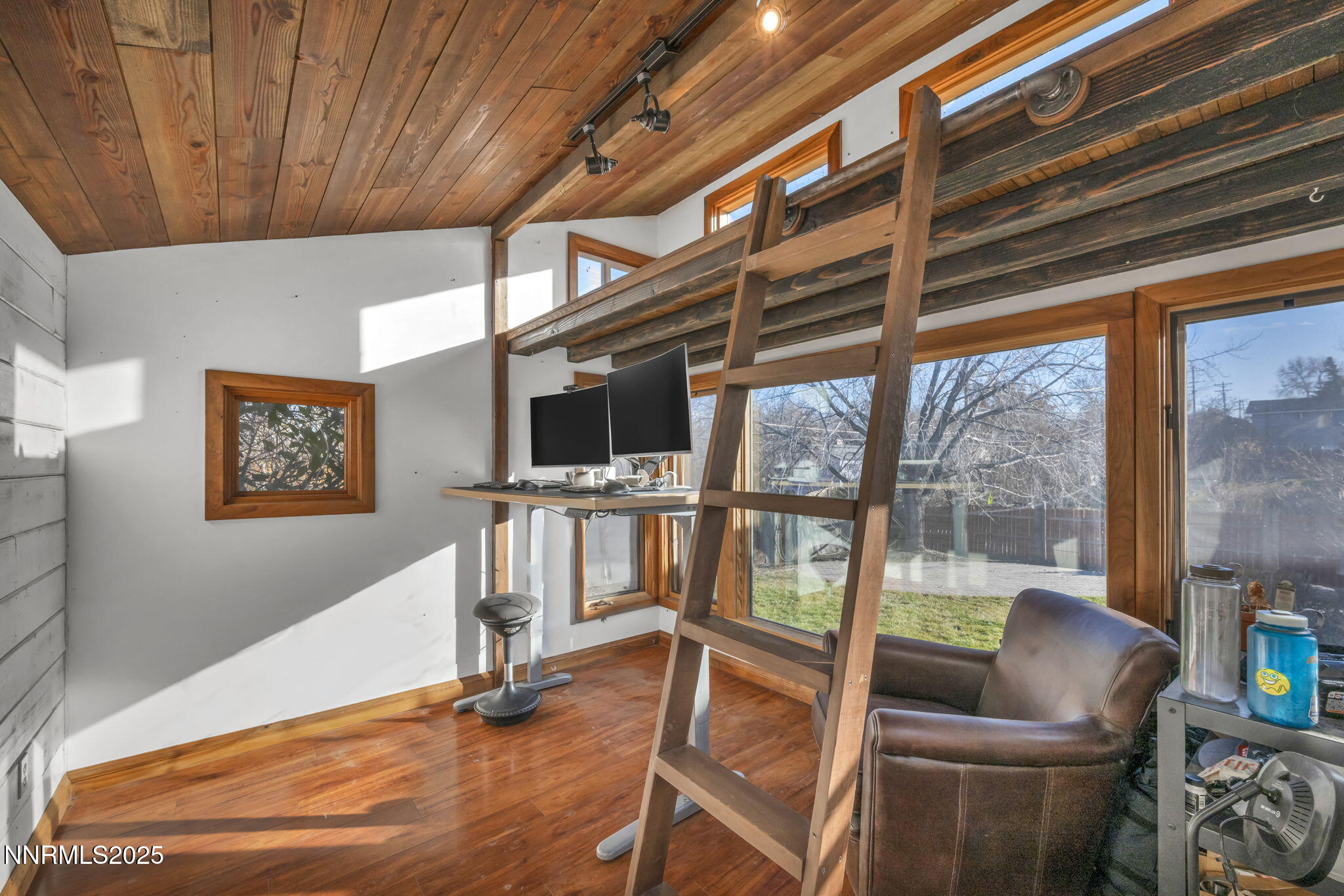 83-web-or-mls-1100-mission-cir