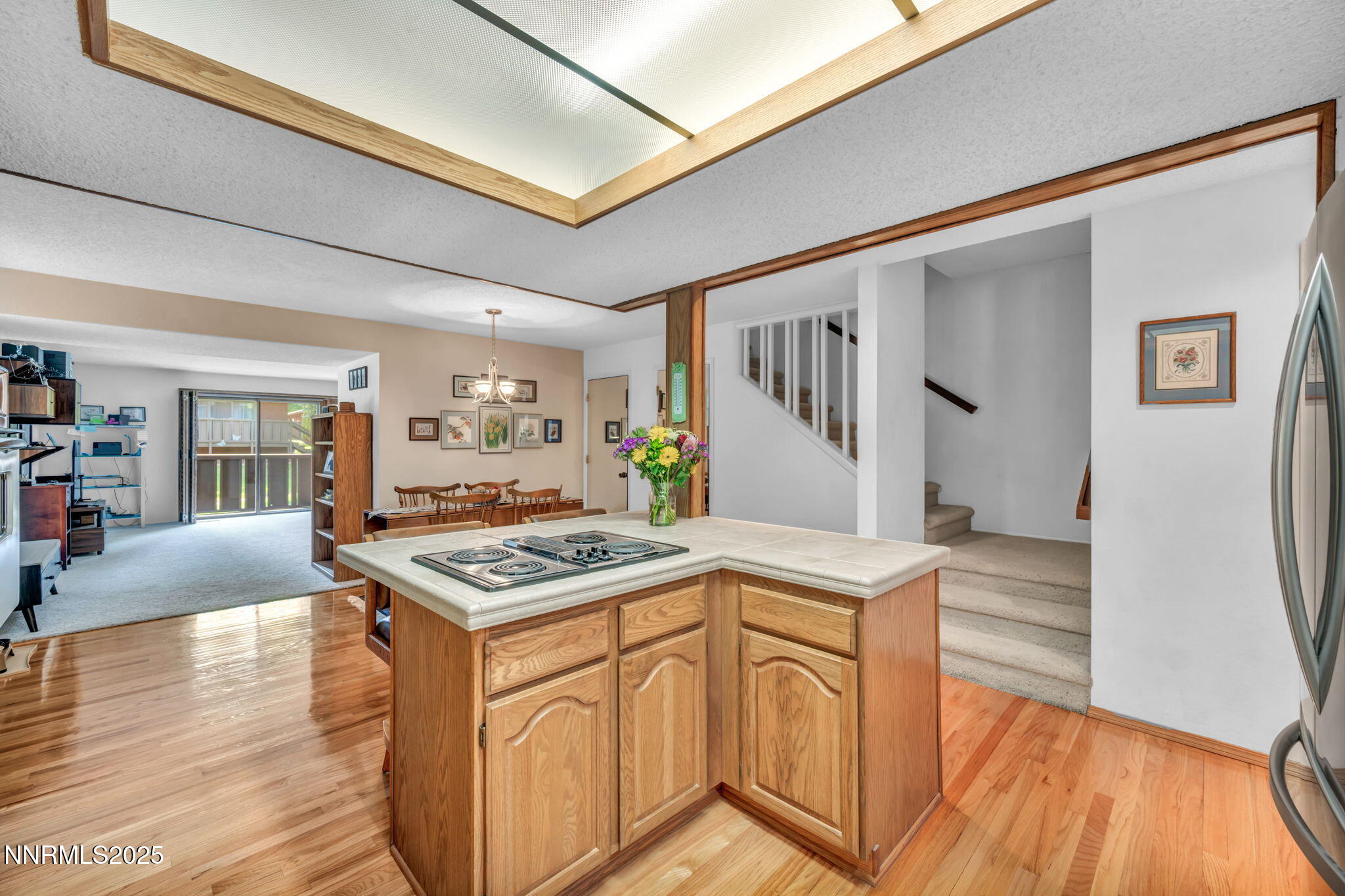 77-web-or-mls-2012-branch-ln