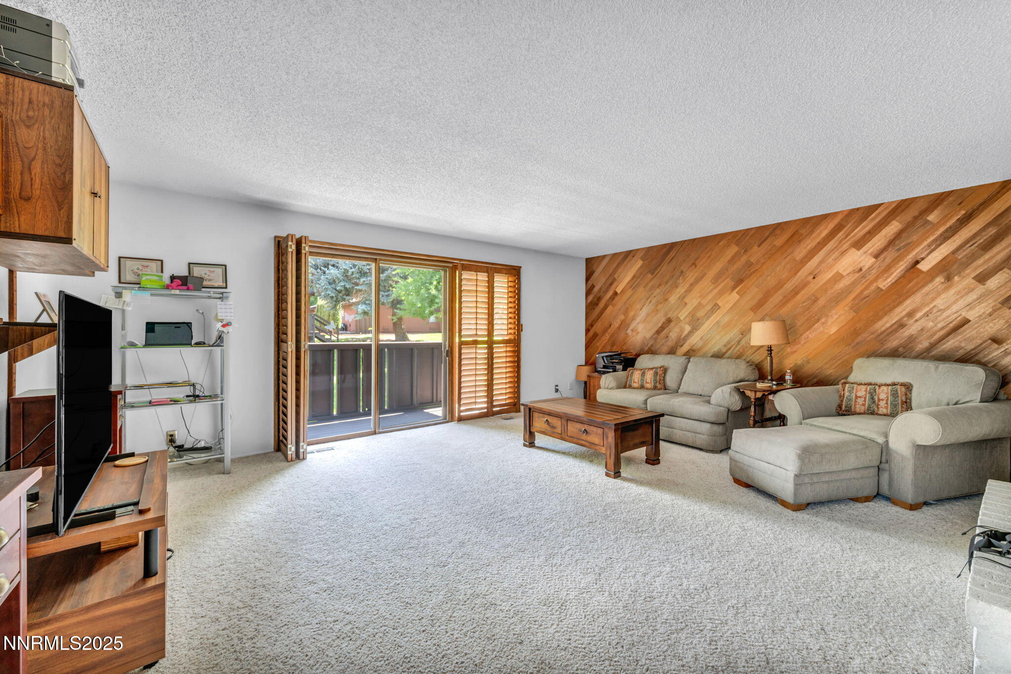 78-web-or-mls-2012-branch-ln