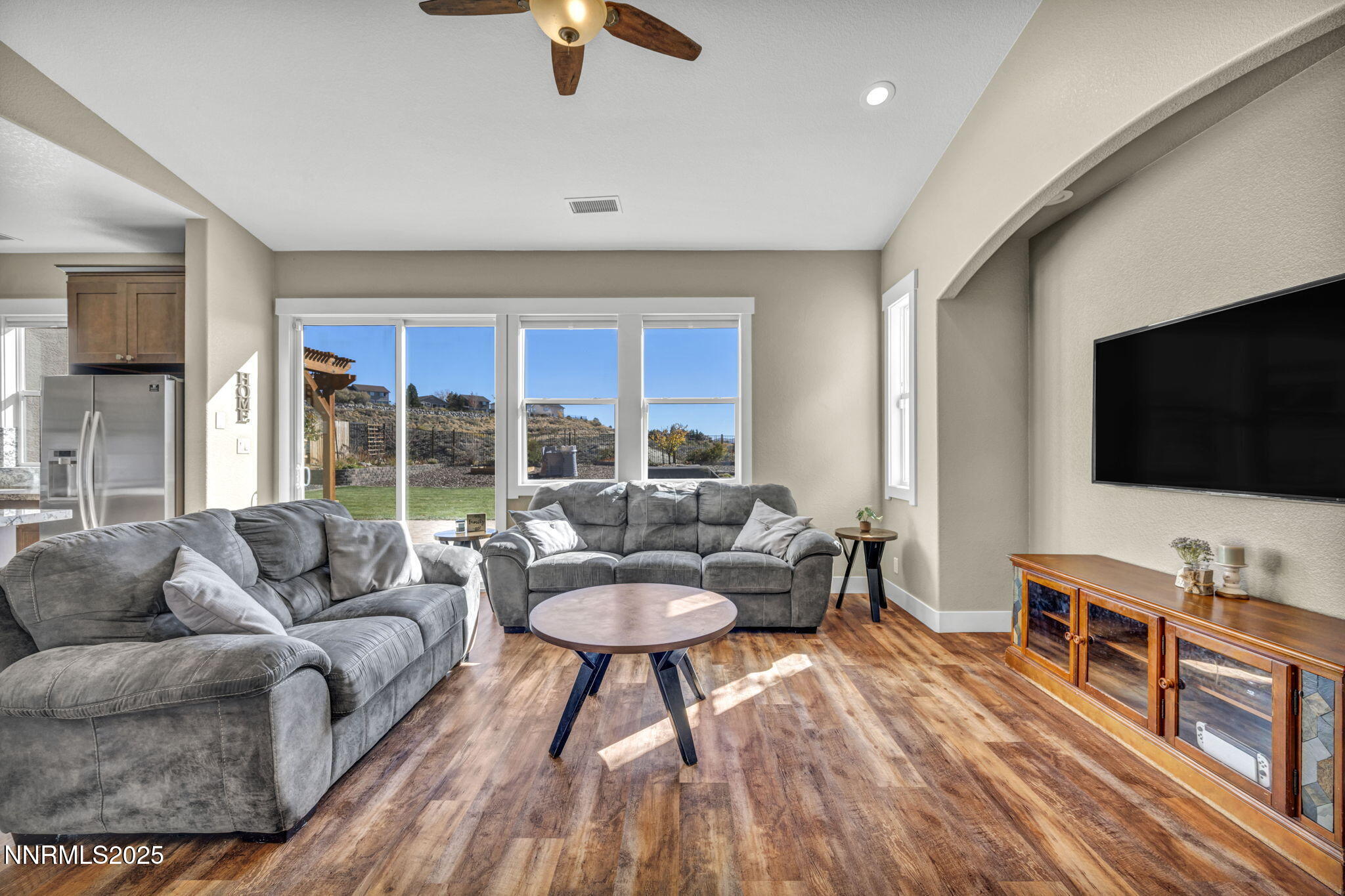 42-web-or-mls-7340-heritage-oaks-dr