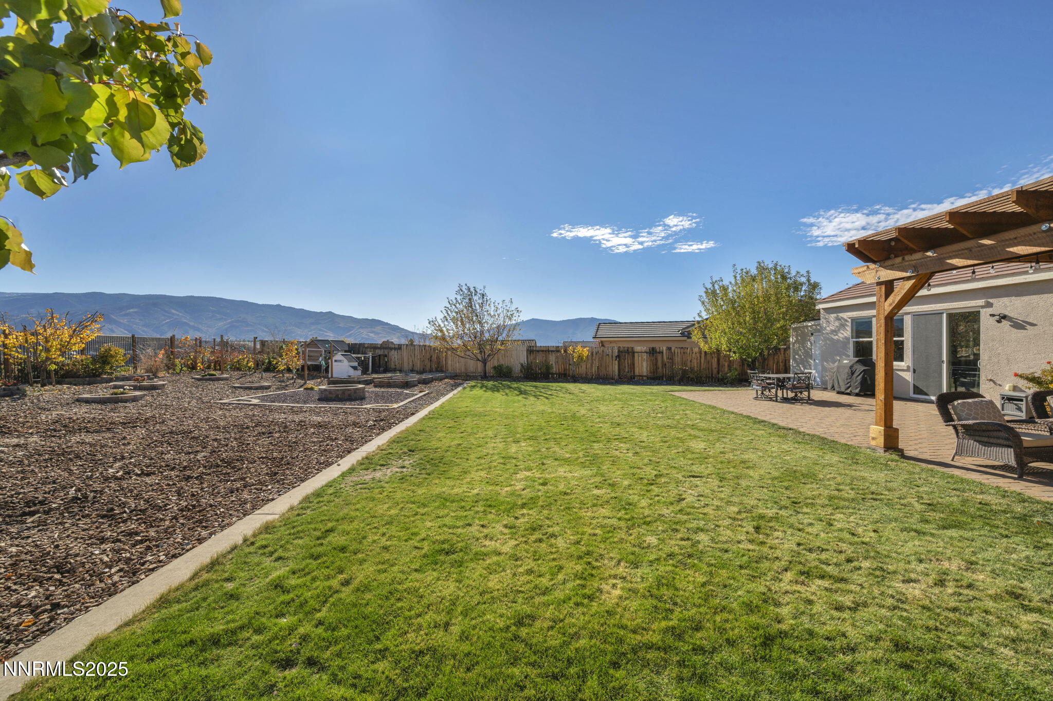 14-web-or-mls-7340-heritage-oaks-dr