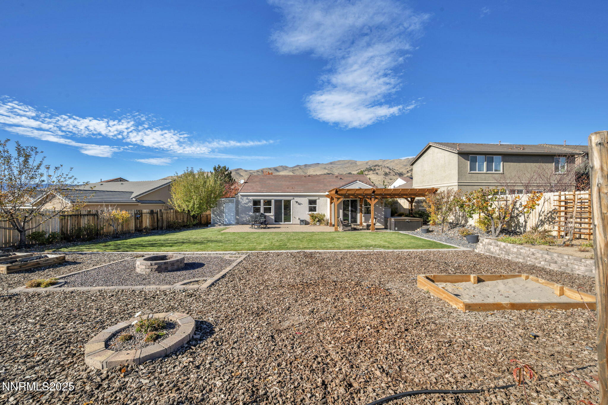 16-web-or-mls-7340-heritage-oaks-dr