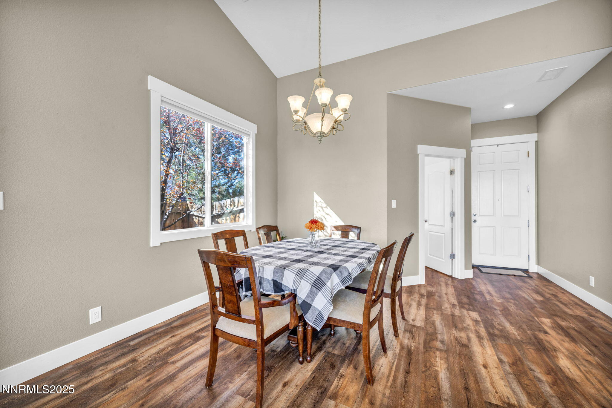 37-web-or-mls-7340-heritage-oaks-dr