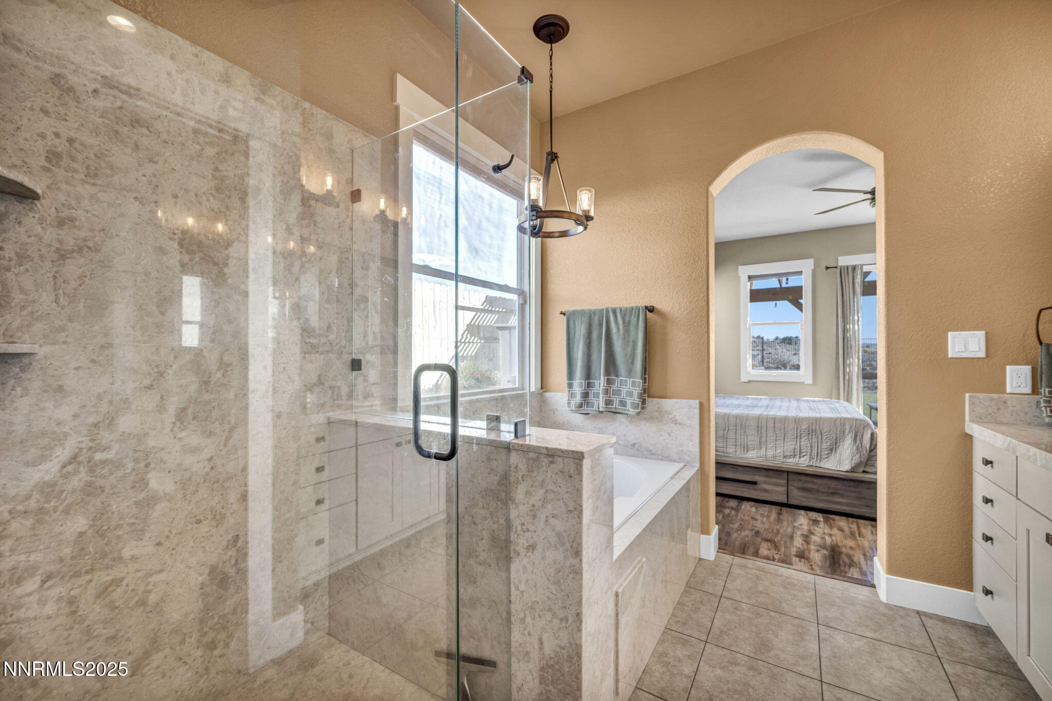 58-web-or-mls-7340-heritage-oaks-dr