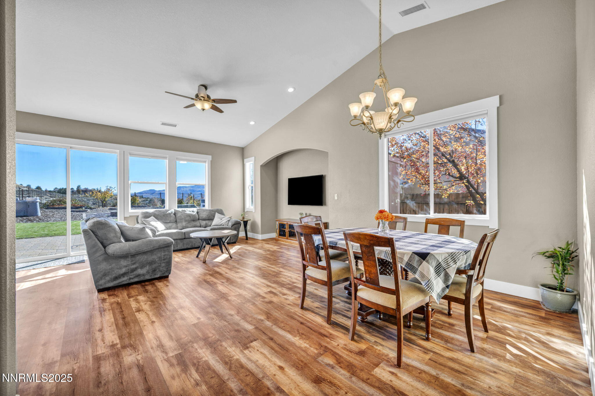 39-web-or-mls-7340-heritage-oaks-dr