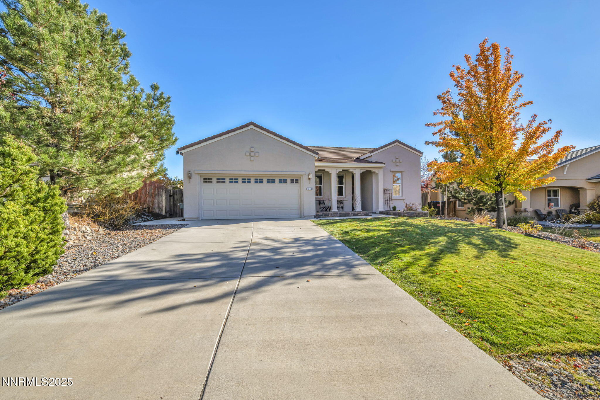 3-web-or-mls-7340-heritage-oaks-dr