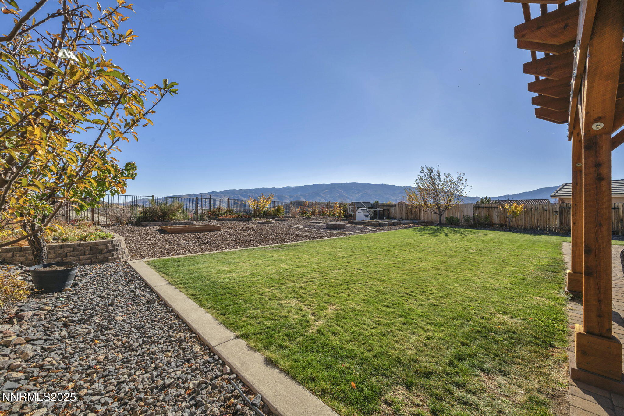 13-web-or-mls-7340-heritage-oaks-dr