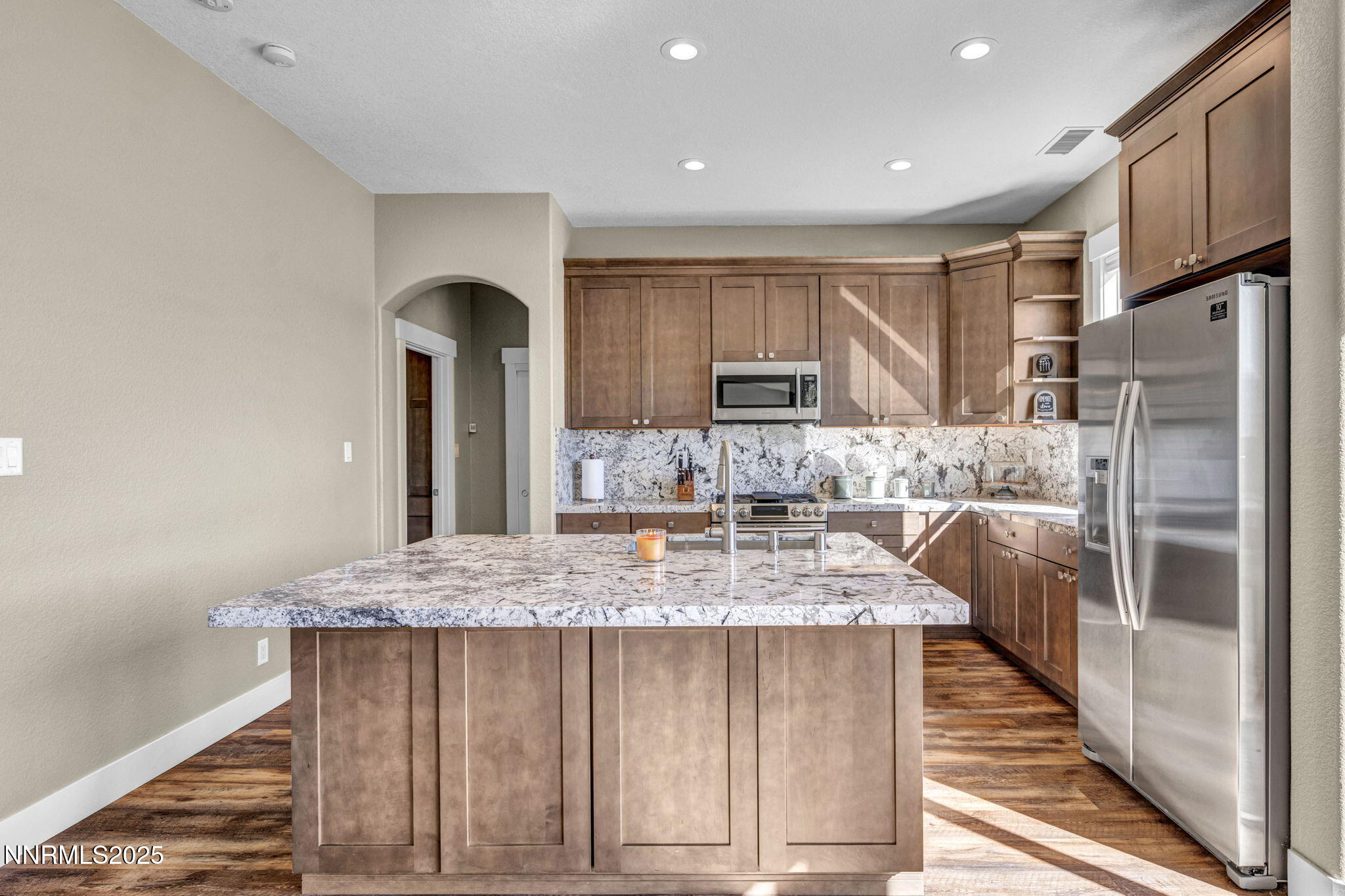 47-web-or-mls-7340-heritage-oaks-dr