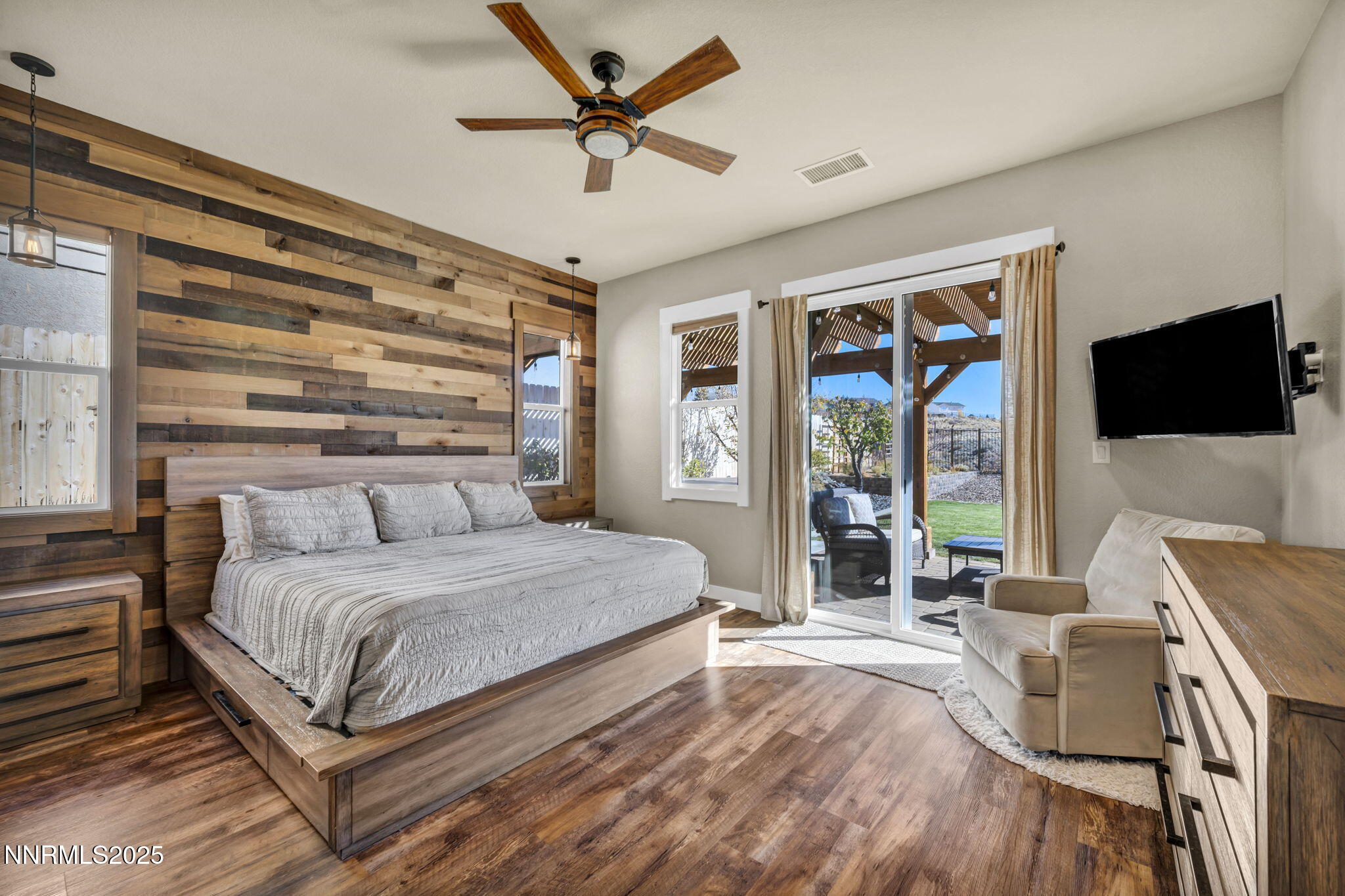 53-web-or-mls-7340-heritage-oaks-dr