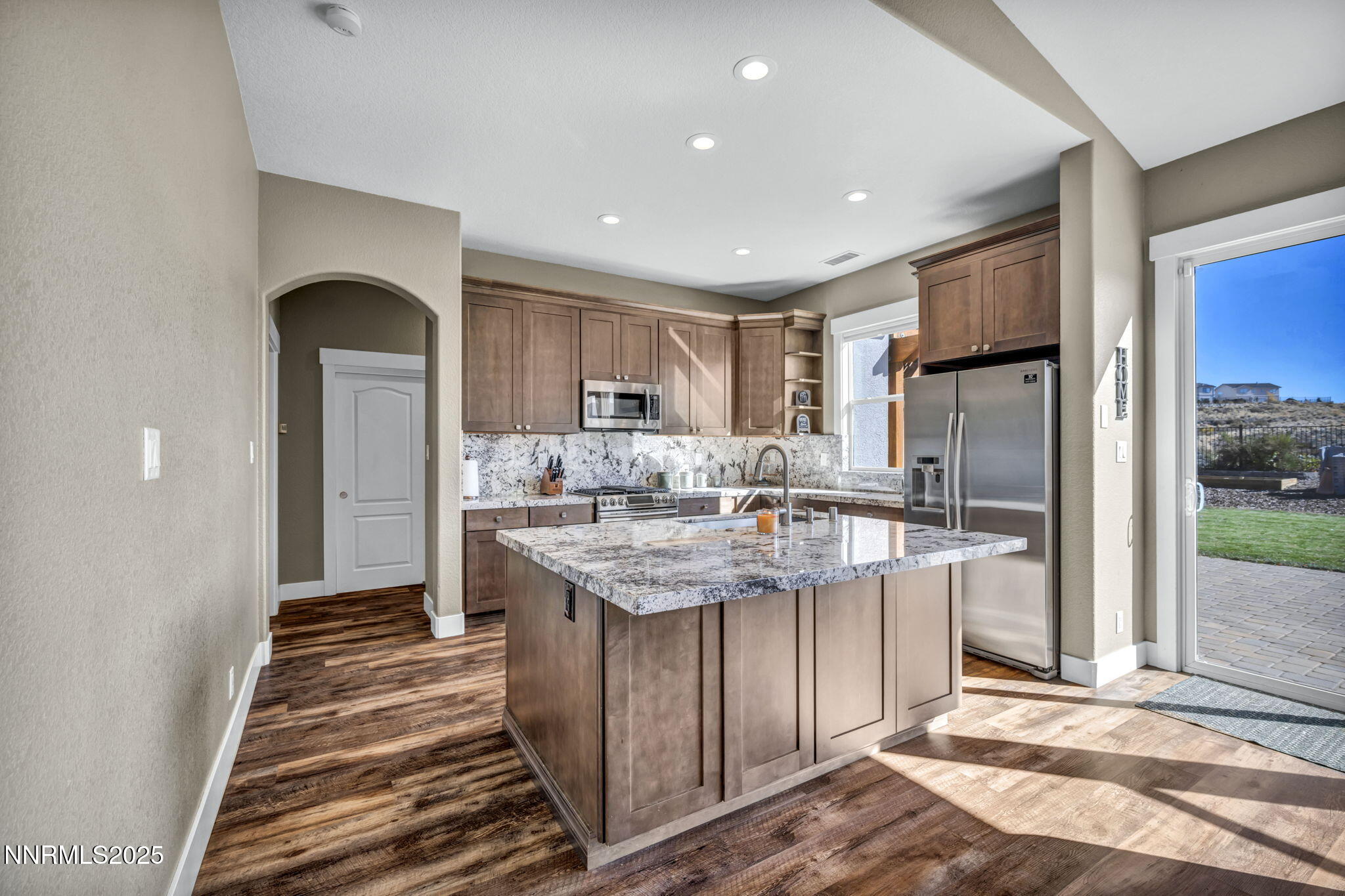 46-web-or-mls-7340-heritage-oaks-dr