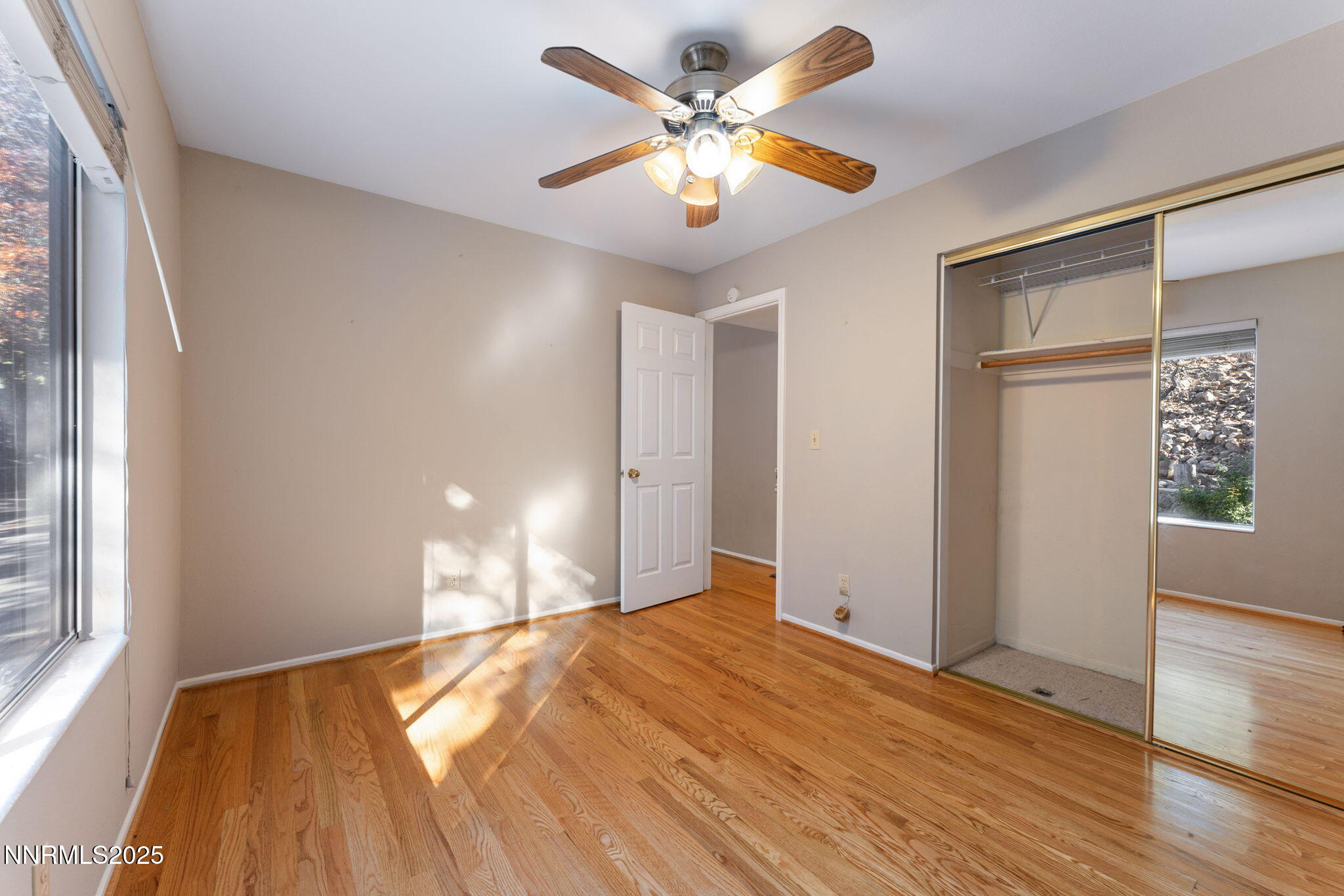 64-web-or-mls-3280 Thornhill-16 (2)