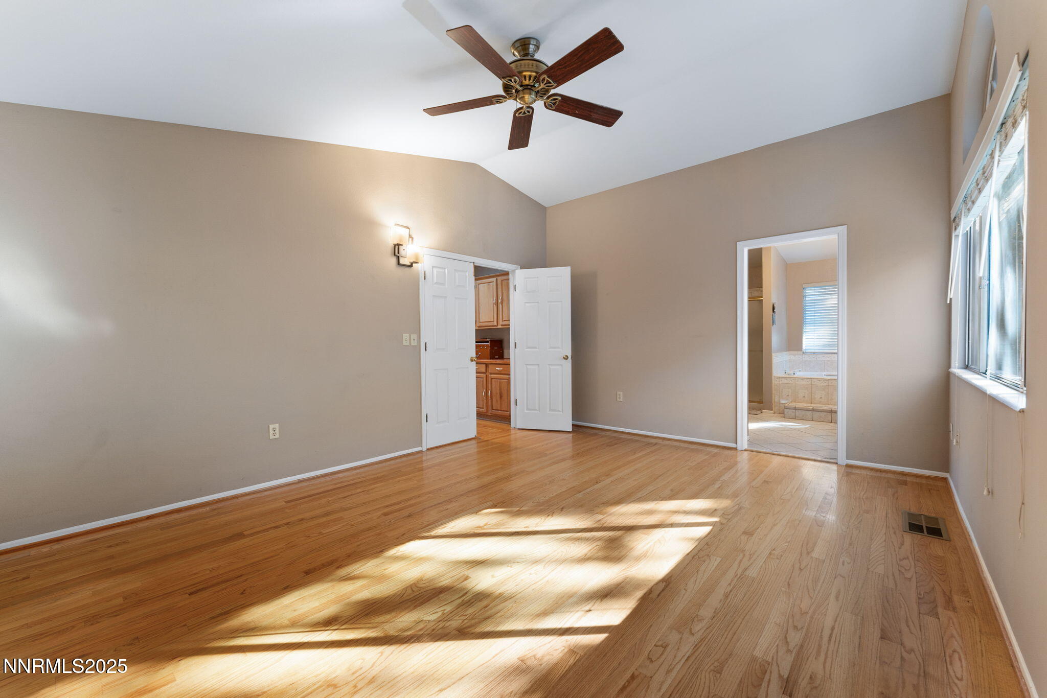 67-web-or-mls-3280 Thornhill-19 (2)