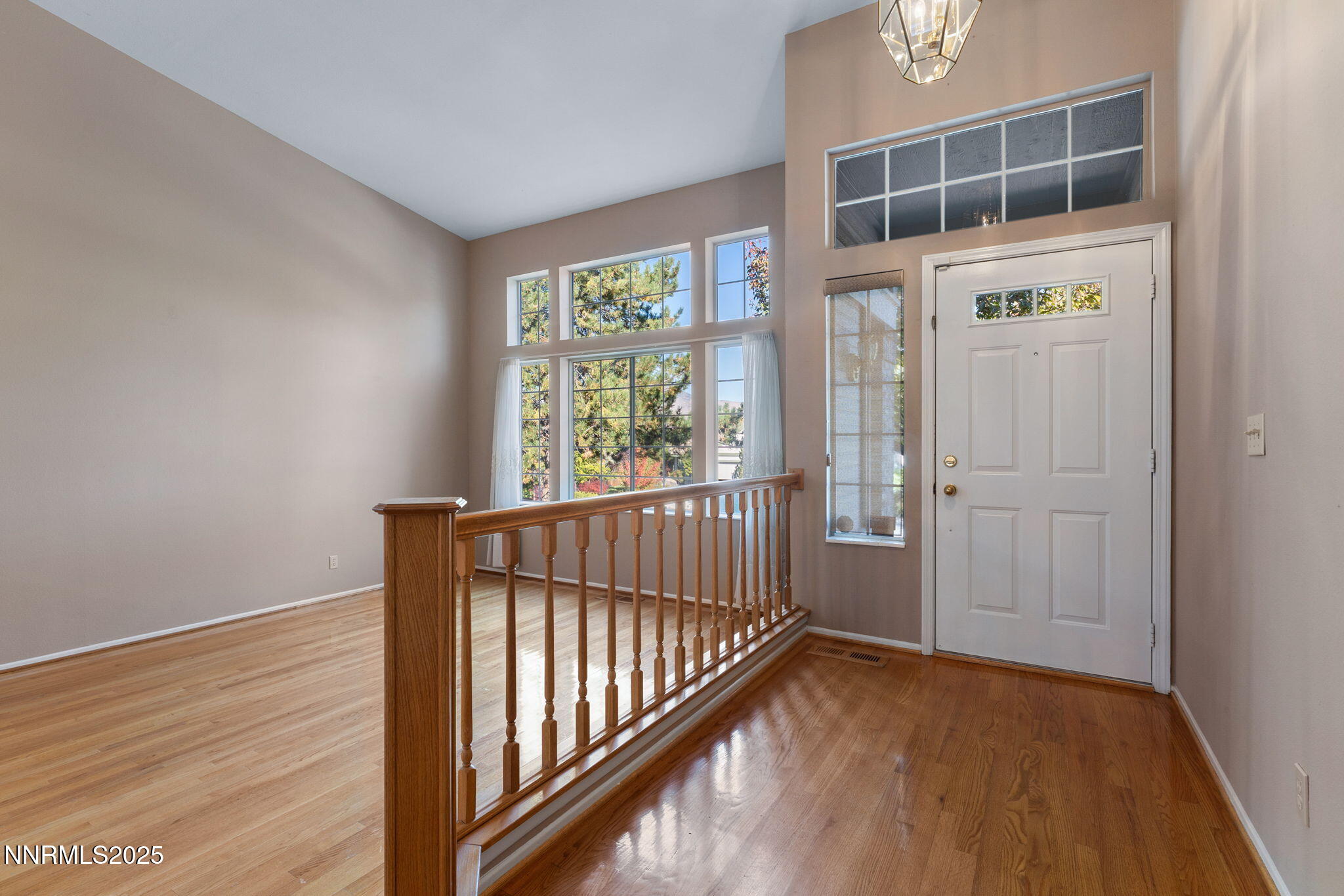 88-web-or-mls-3280 Thornhill (2)