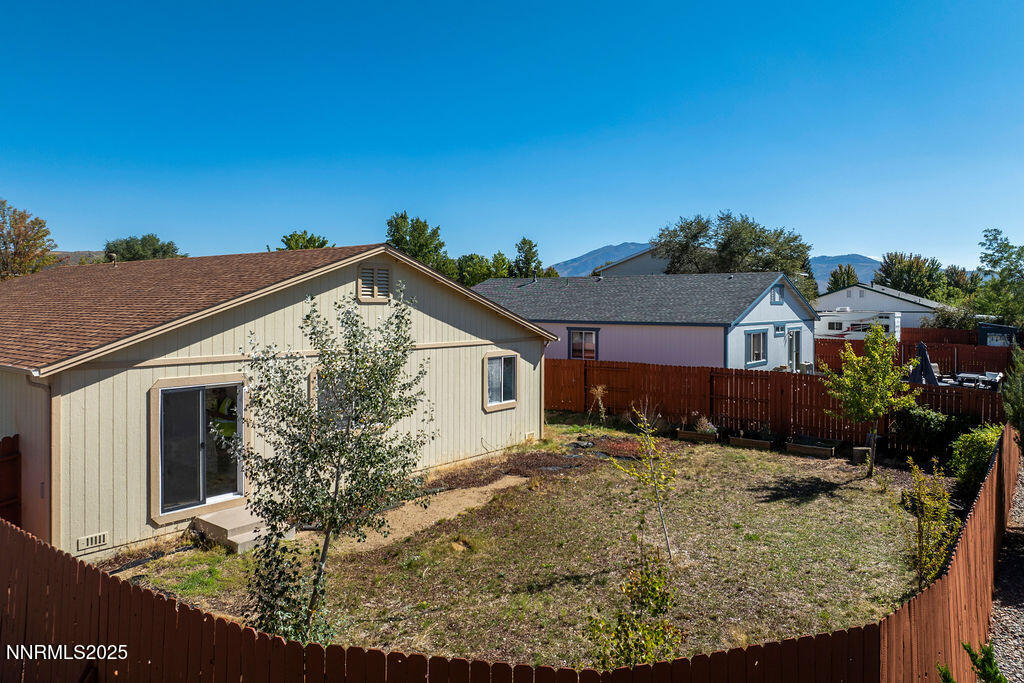 02_17870FairfaxCt_Copyright-Jeremy-Jense