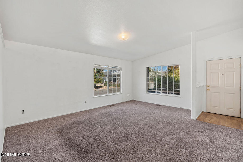 24_17870FairfaxCt_Copyright-Jeremy-Jense