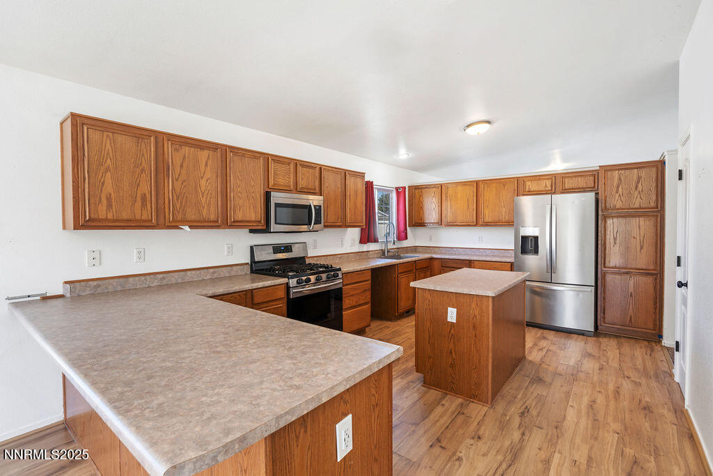 21_17870FairfaxCt_Copyright-Jeremy-Jense