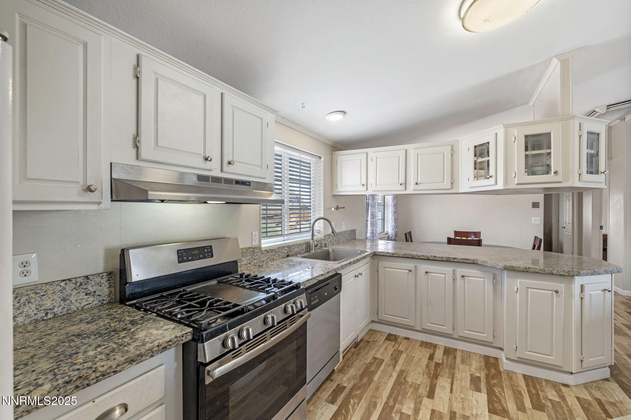 25-web-or-mls-DSC09318