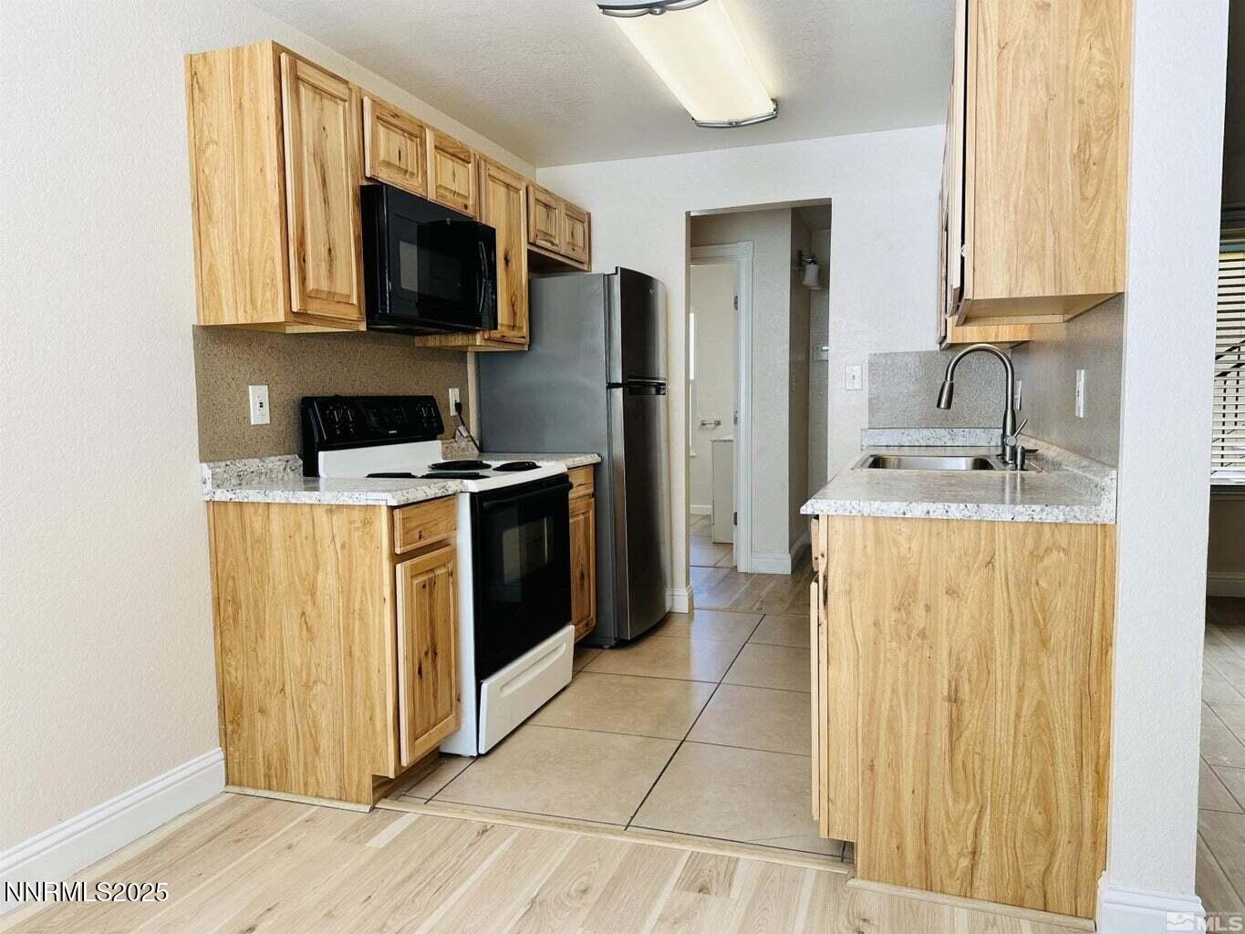 Kitchen 4