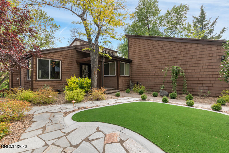 6481 Meadow Hill Drive