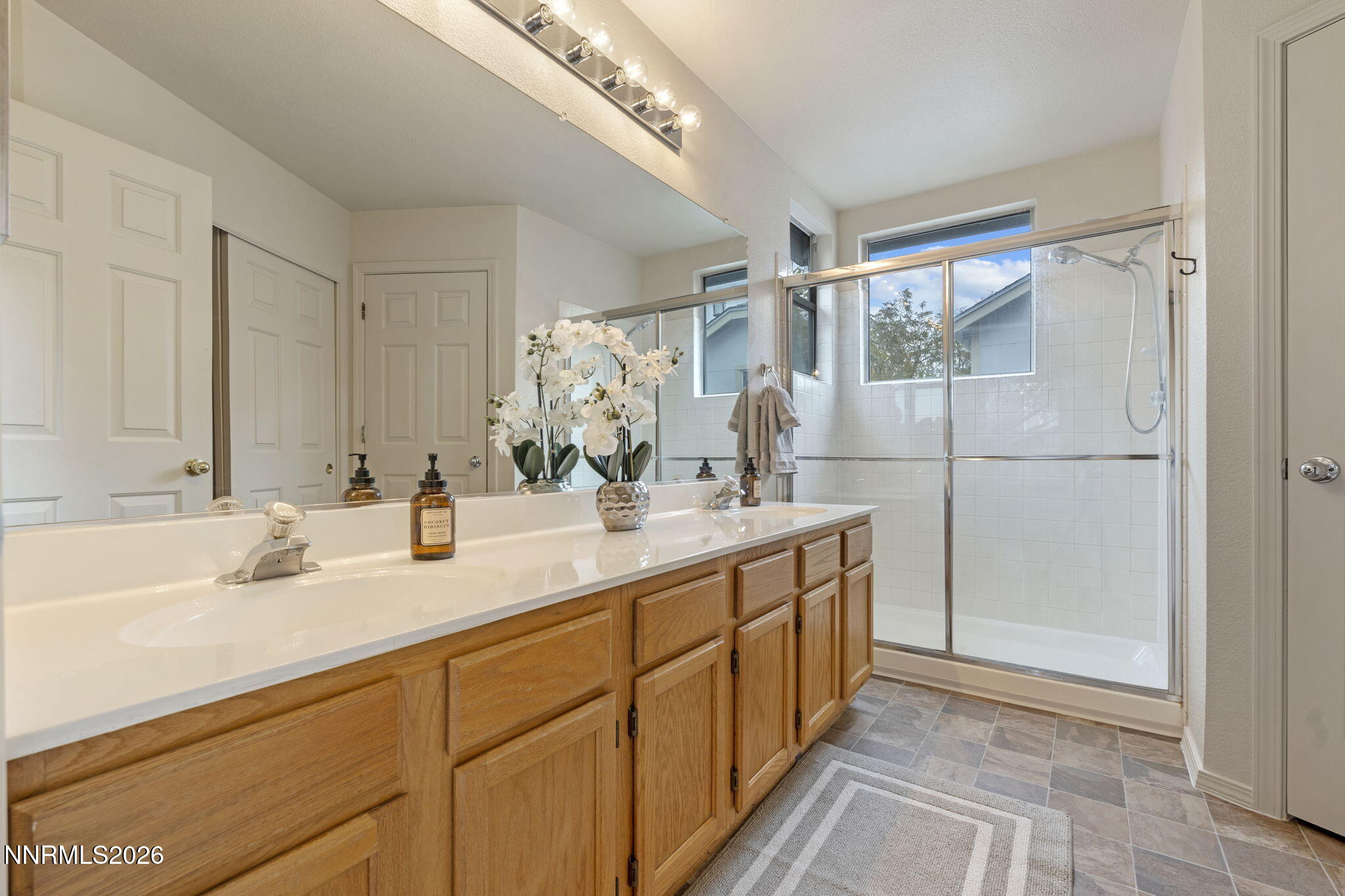 Windcrest primary bath