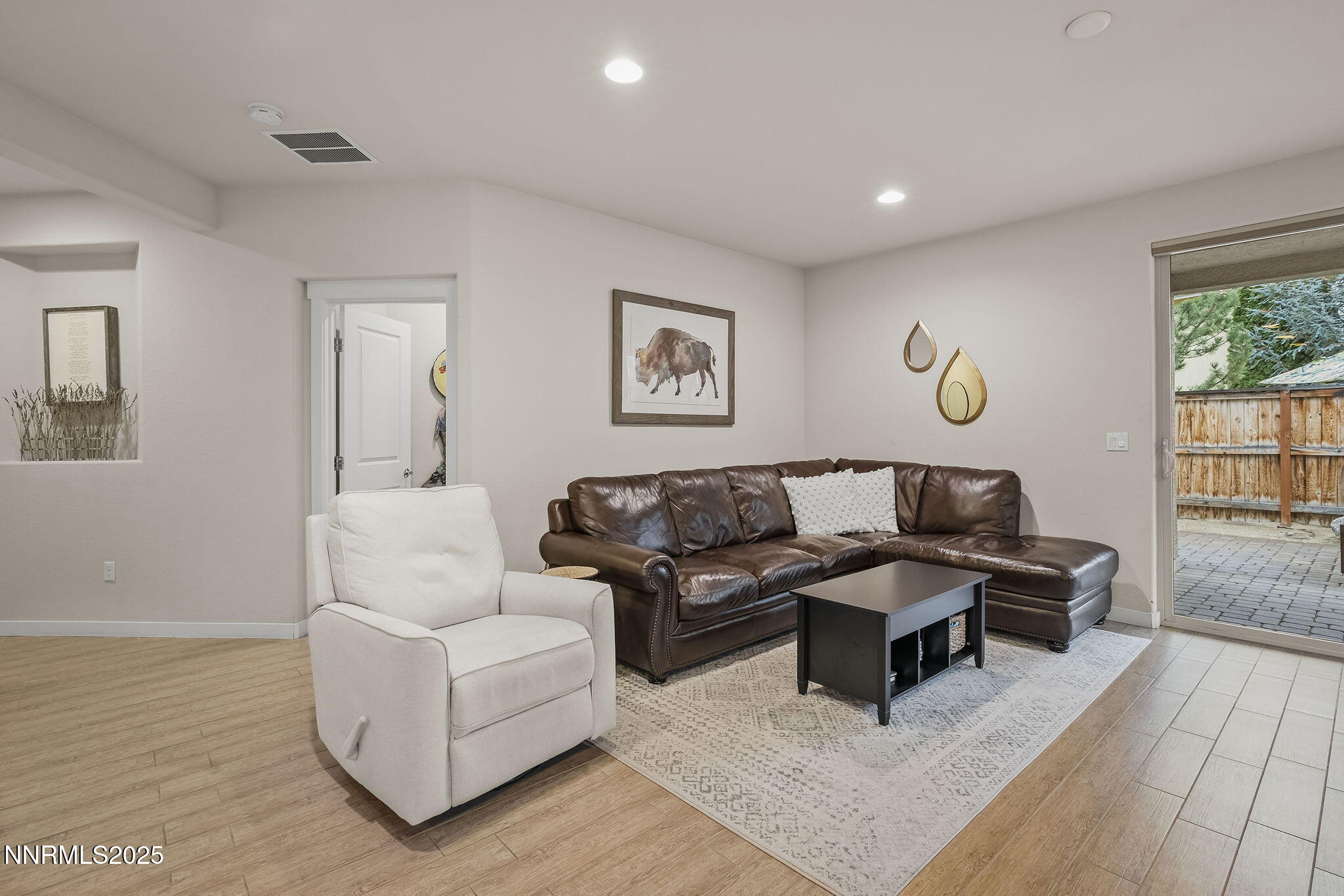 6-web-or-mls-_DSC0339