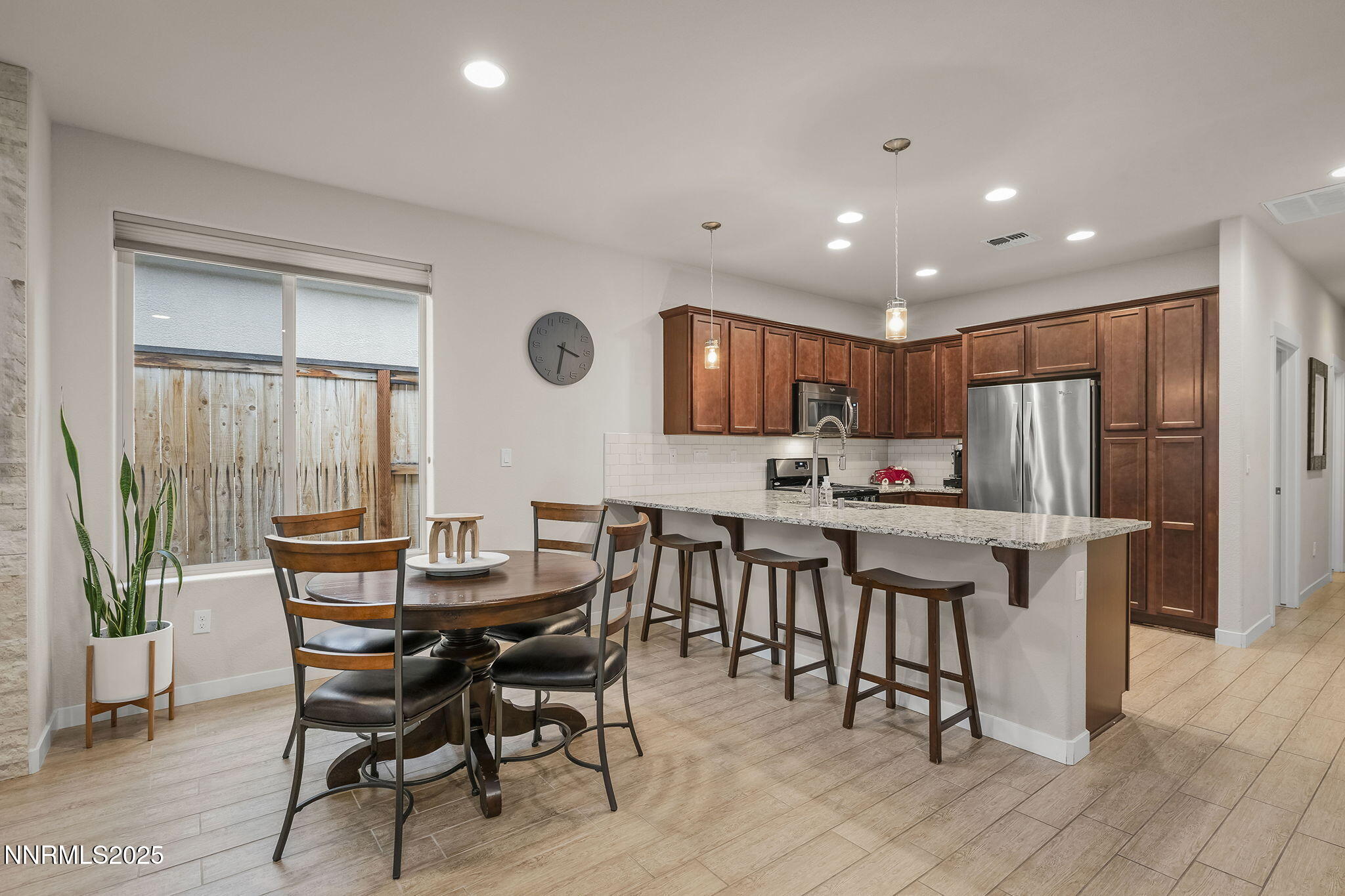 8-web-or-mls-_DSC0358