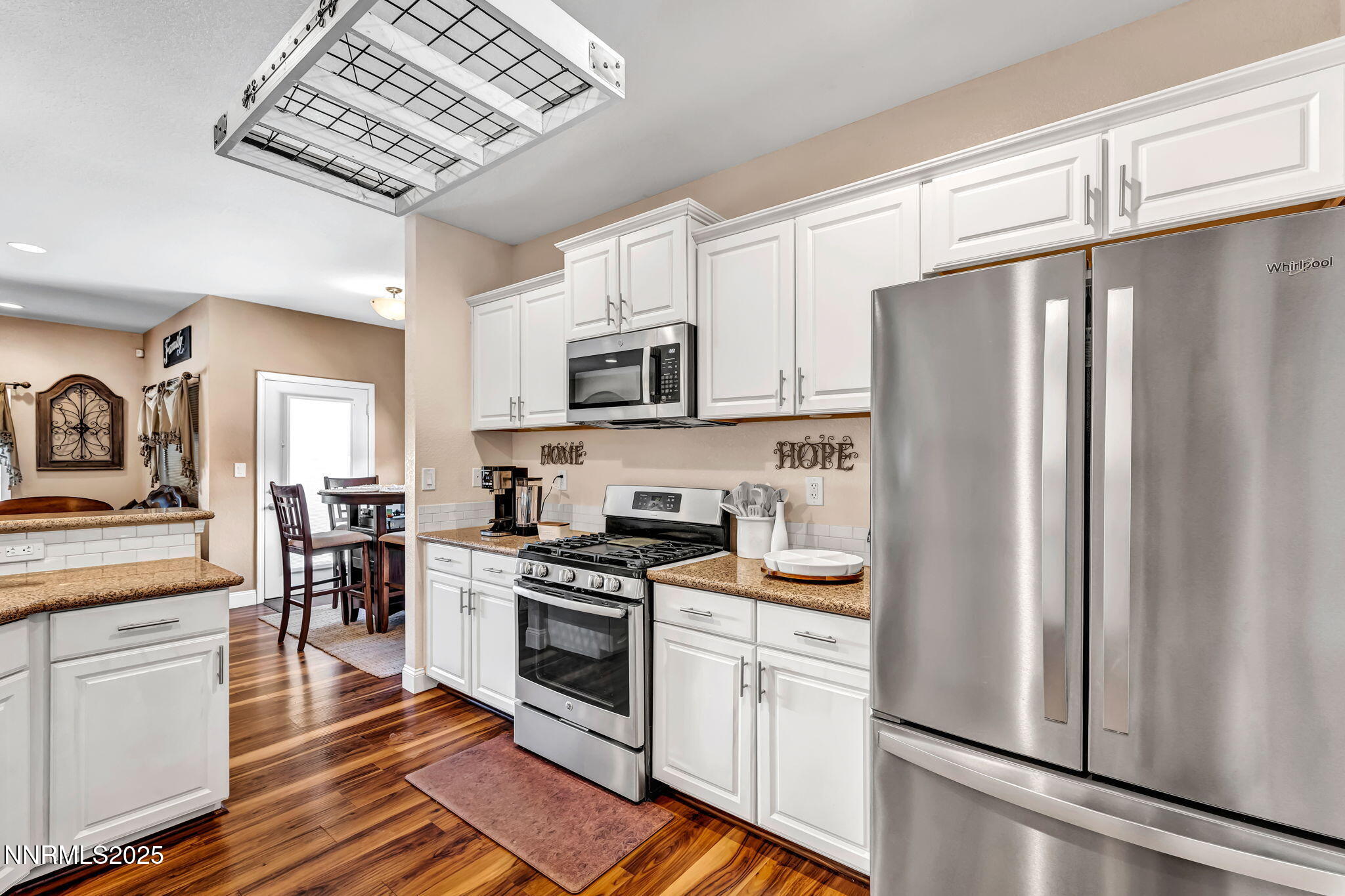 40-web-or-mls-2976-n-fork-rd