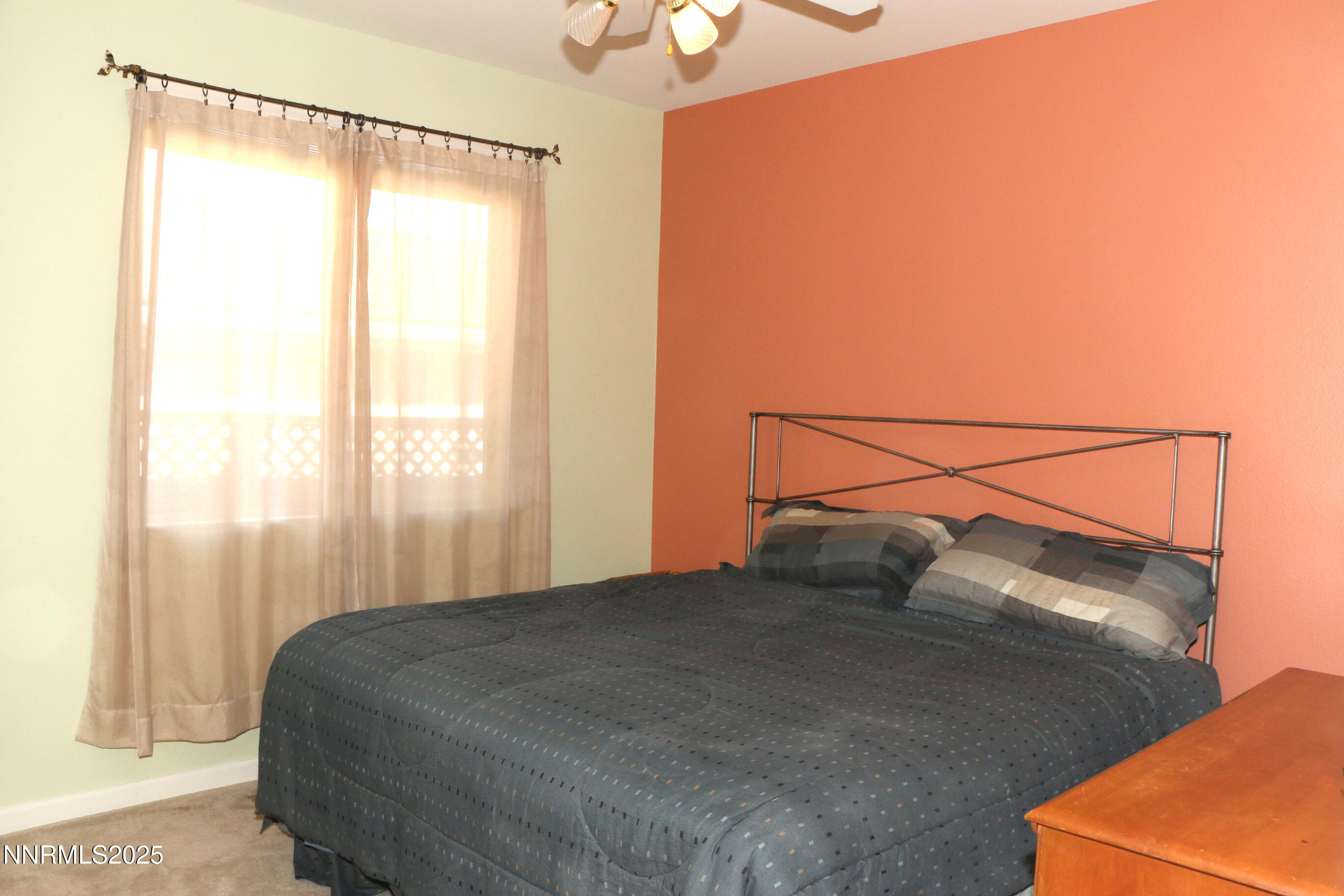 Sparks, Nevada 89434, United States, 2 Bedrooms Bedrooms, ,2 BathroomsBathrooms,Residential,Active,206911