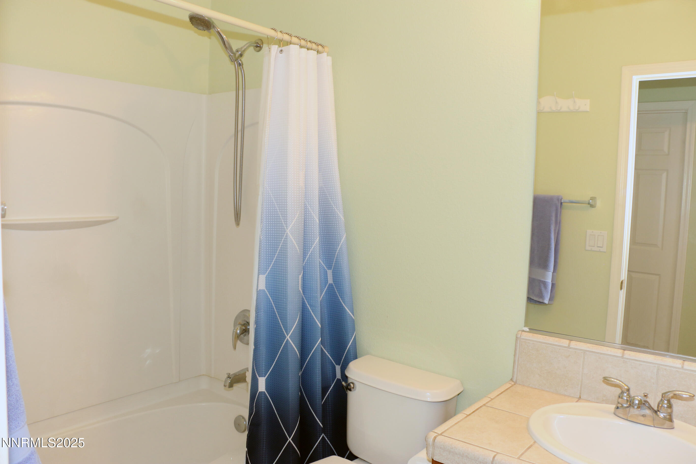 Sparks, Nevada 89434, United States, 2 Bedrooms Bedrooms, ,2 BathroomsBathrooms,Residential,Active,206911