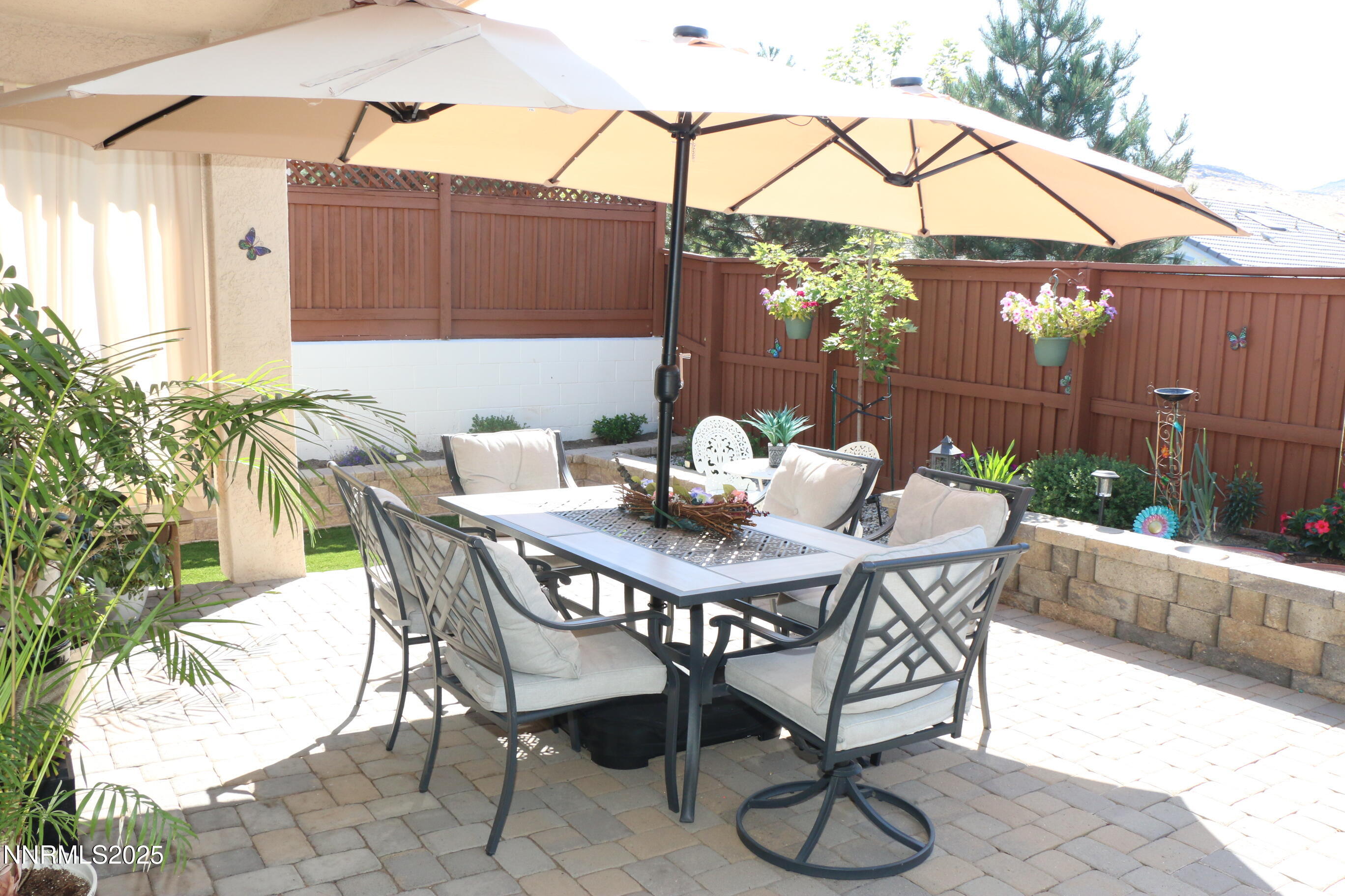 Sparks, Nevada 89434, United States, 2 Bedrooms Bedrooms, ,2 BathroomsBathrooms,Residential,Active,206911