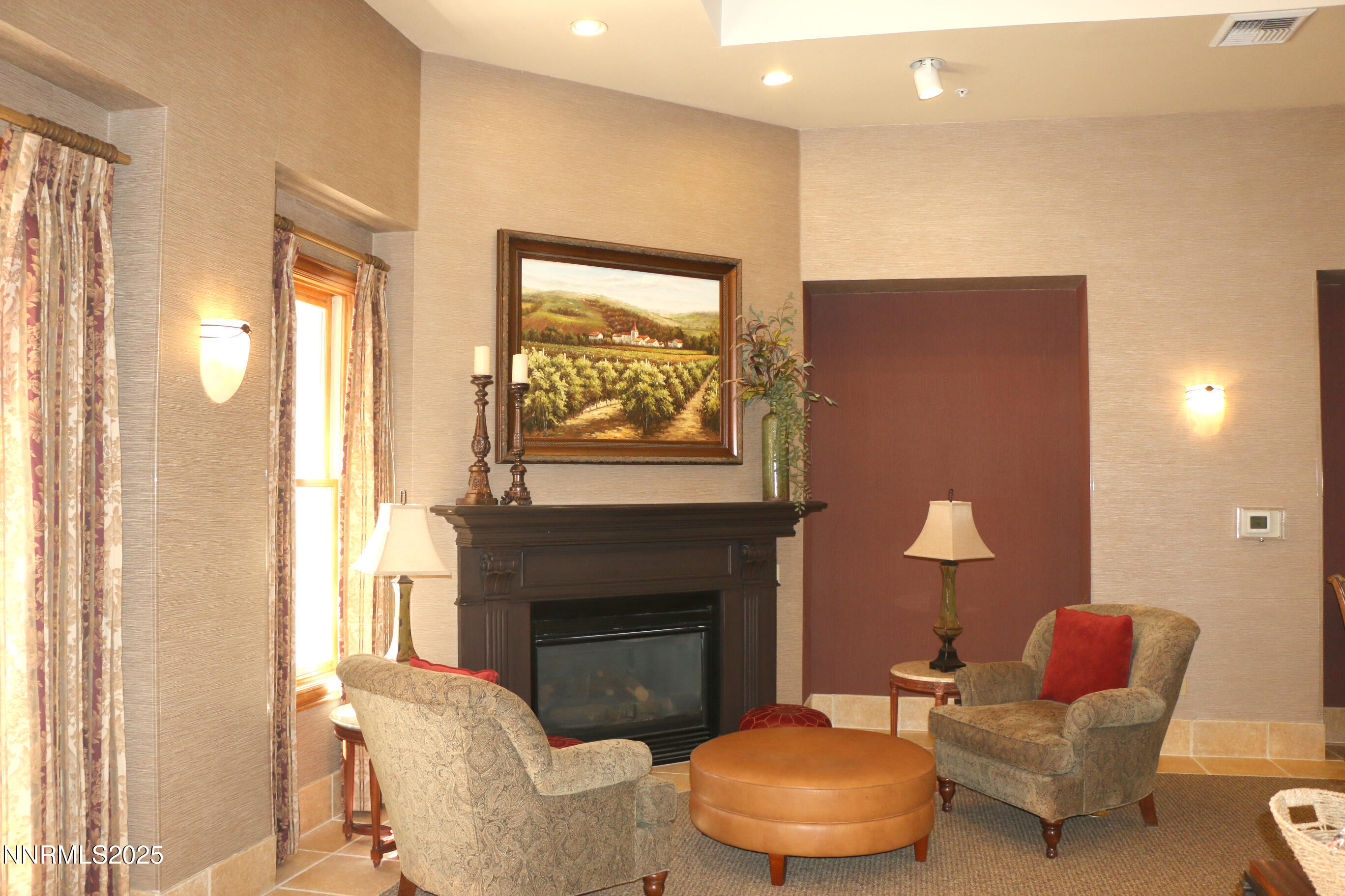 Sparks, Nevada 89434, United States, 2 Bedrooms Bedrooms, ,2 BathroomsBathrooms,Residential,Active,206911