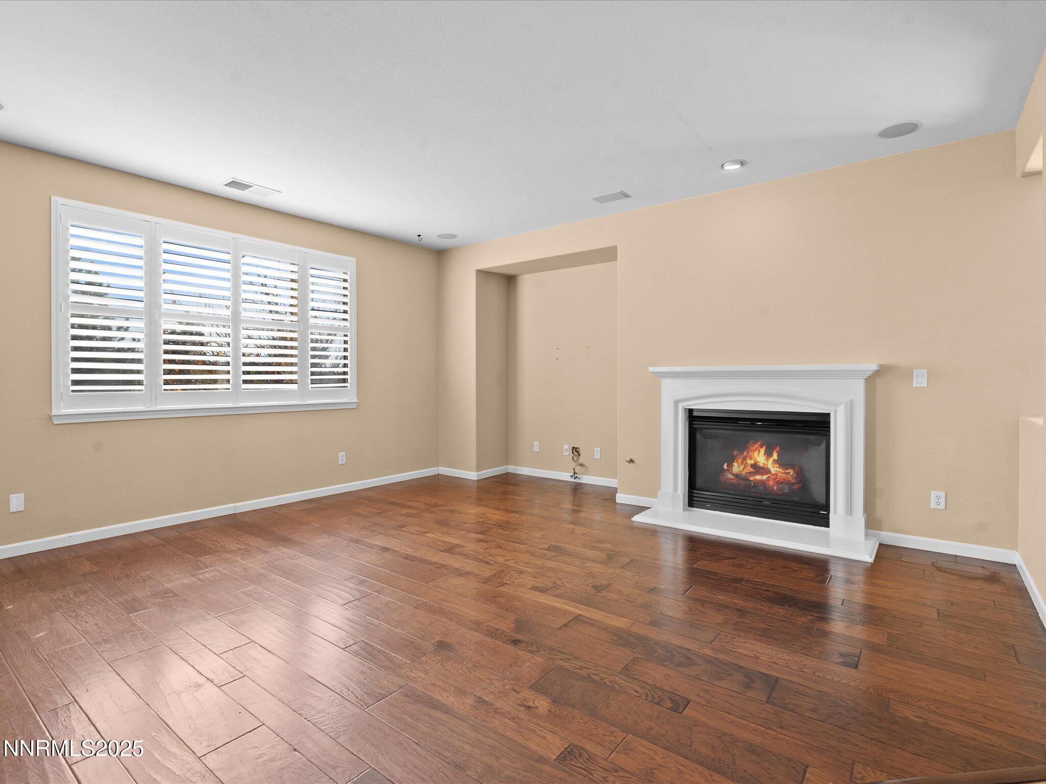 10-1710 Jewel Star Ct-109