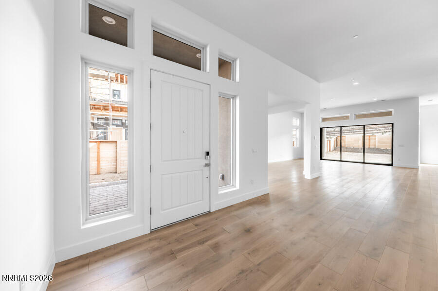 Reno, Nevada, 89511, United States, 3 Bedrooms Bedrooms, ,3 BathroomsBathrooms,Residential,Active,1973297