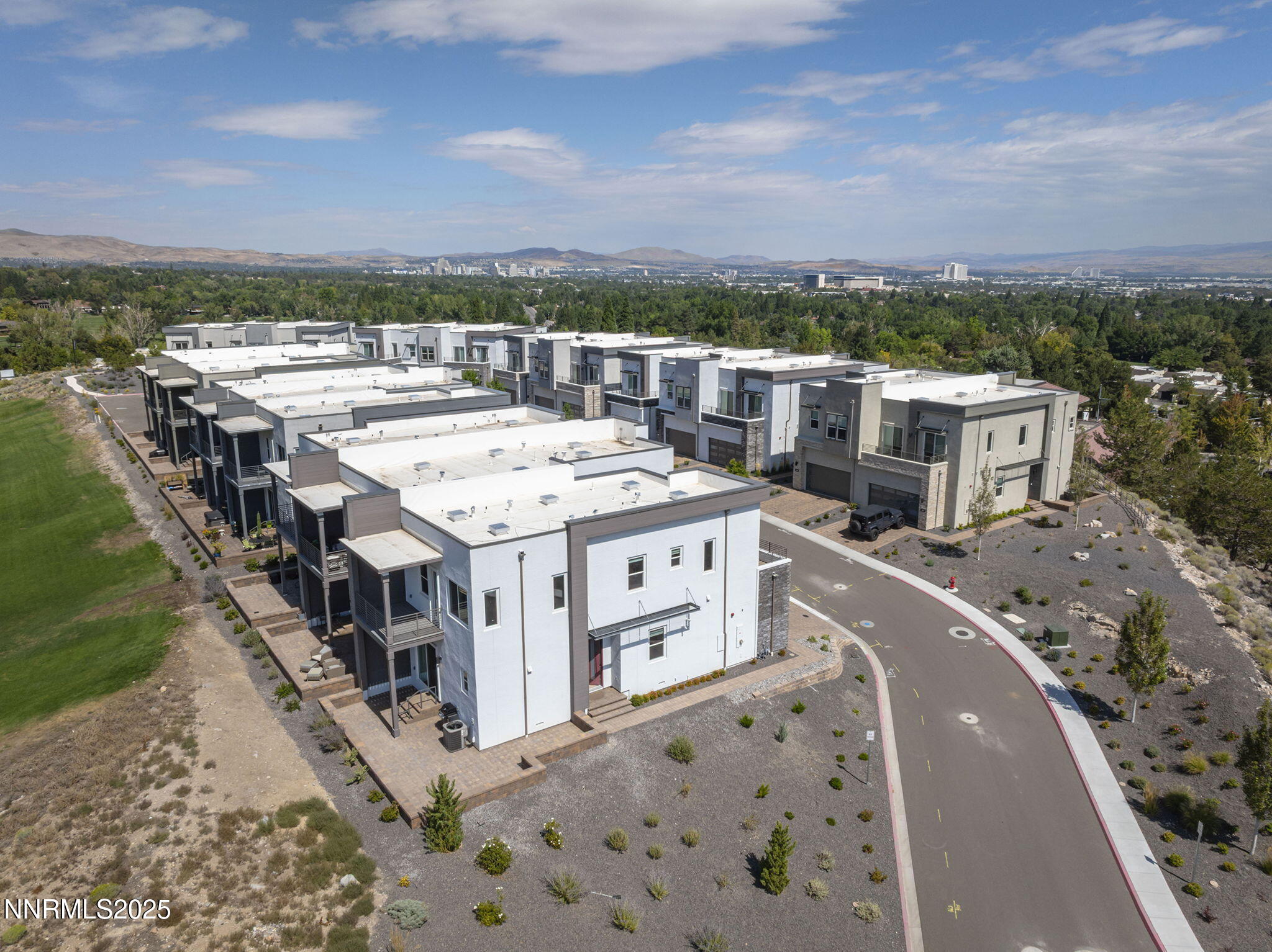 30-web-or-mls-DJI_0957