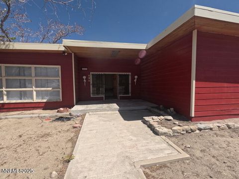 574 D Street, Hawthorne, NV 89415 - #: 250057212