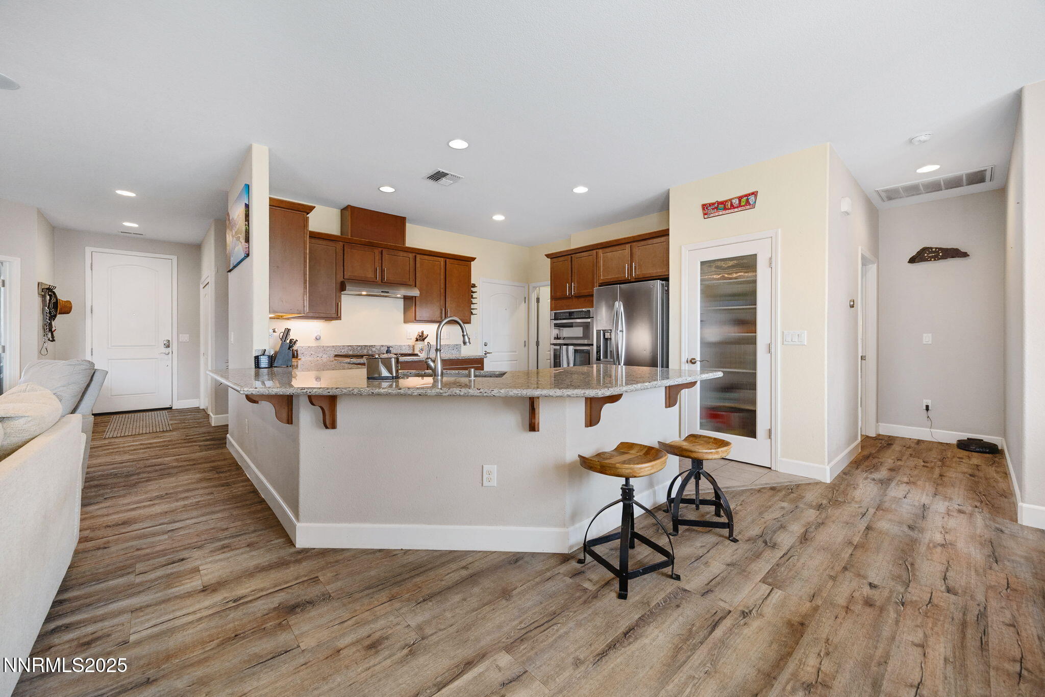 22-web-or-mls-2174 Ceclile Ct_-10