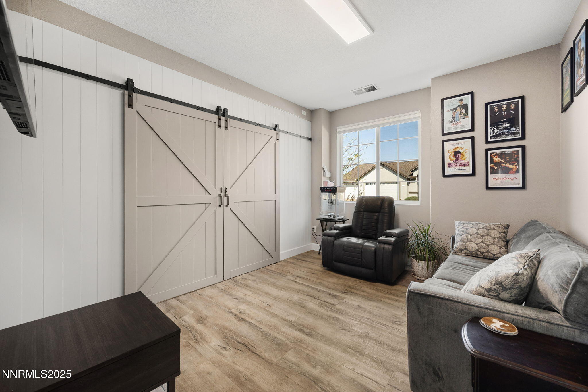 47-web-or-mls-2174 Ceclile Ct_