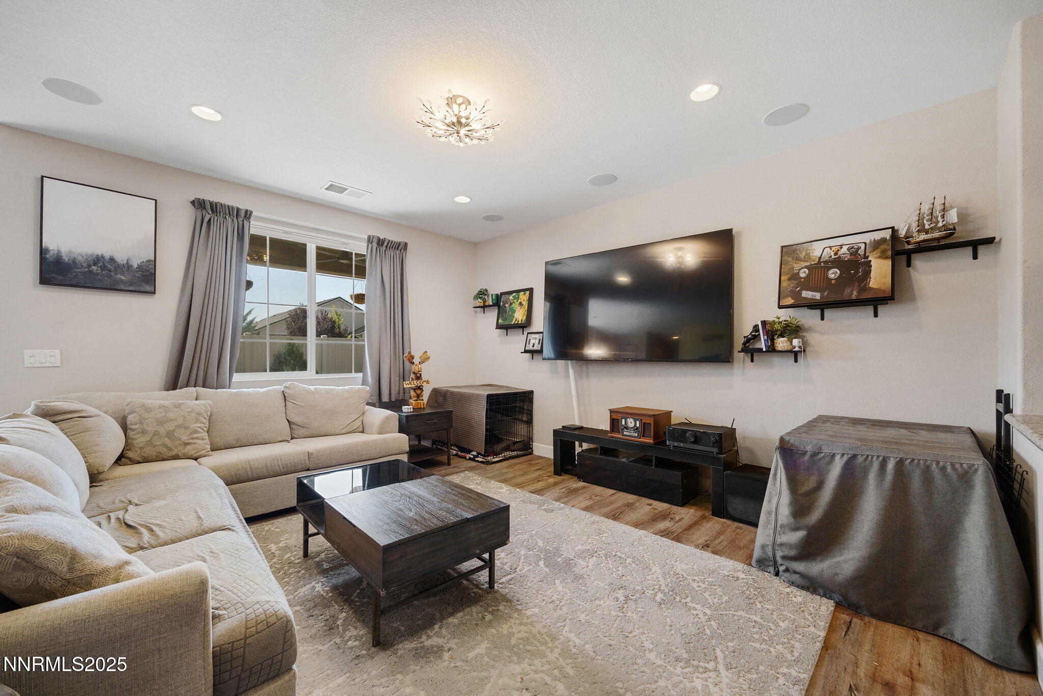 20-web-or-mls-2174 Ceclile Ct_-8