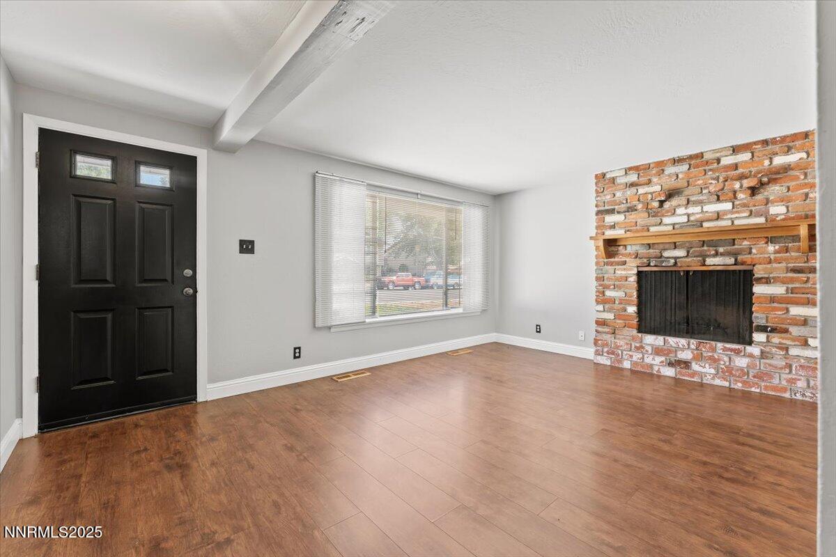 07-1800 Carlin Street Reno NV 89503 (7 o