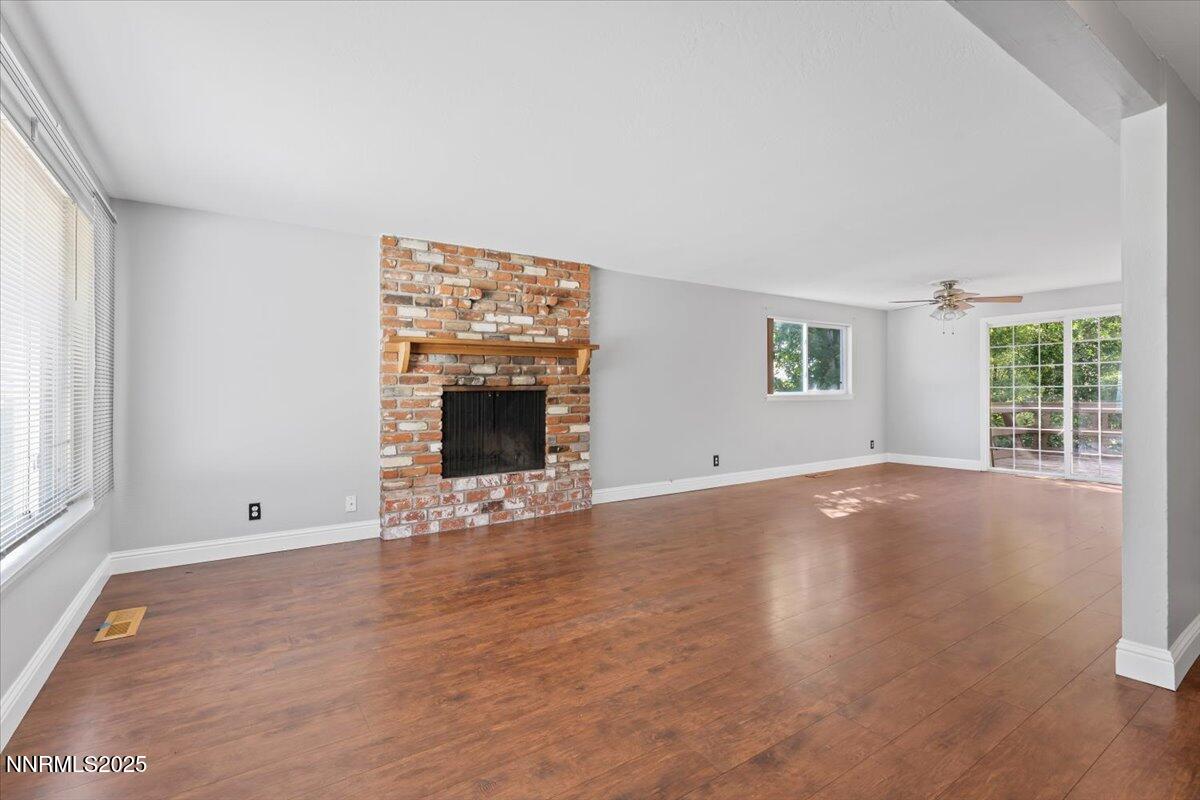 05-1800 Carlin Street Reno NV 89503 (5 o